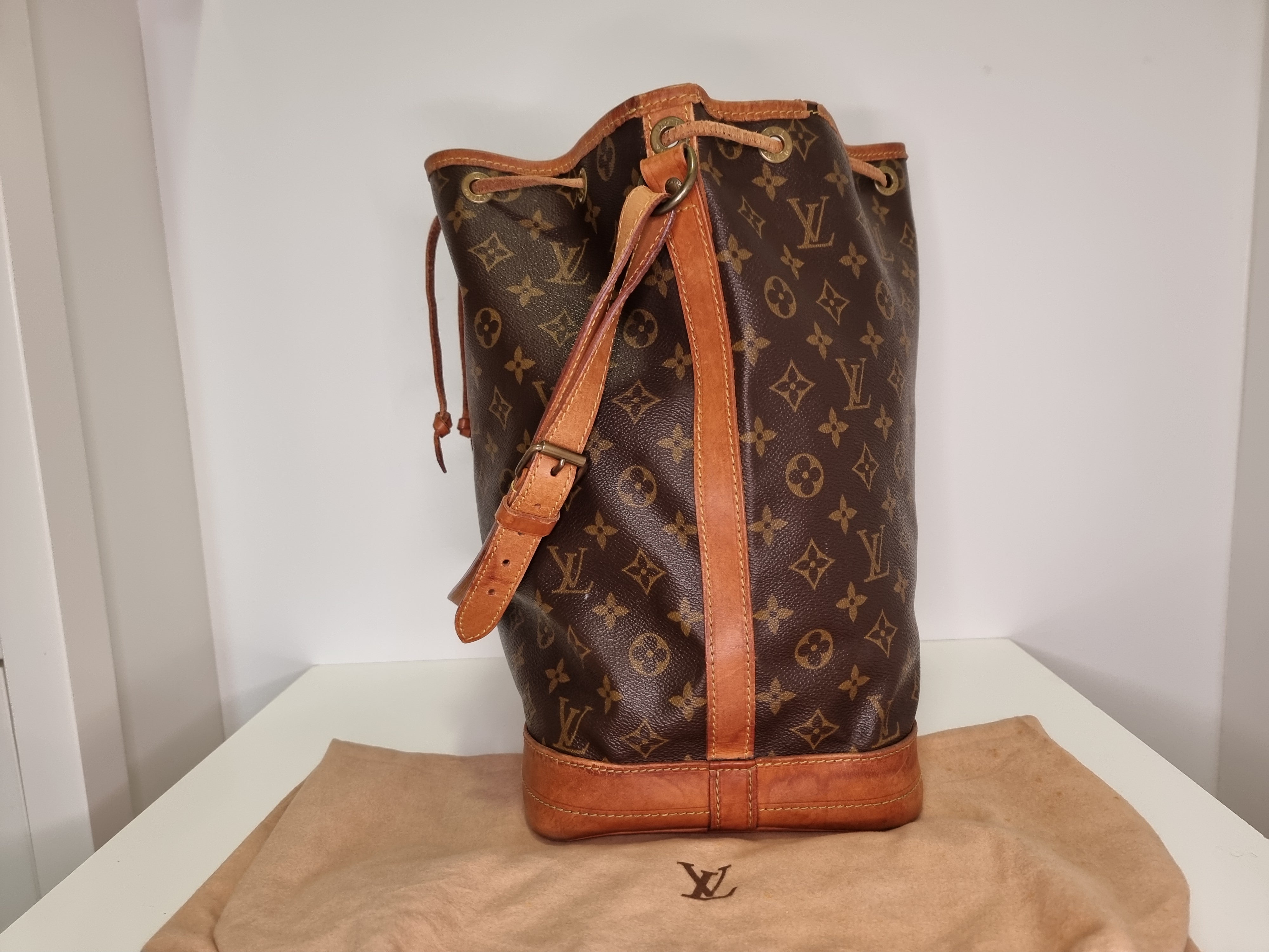 Louis Vuitton Noe Monogram - Luxor Finland