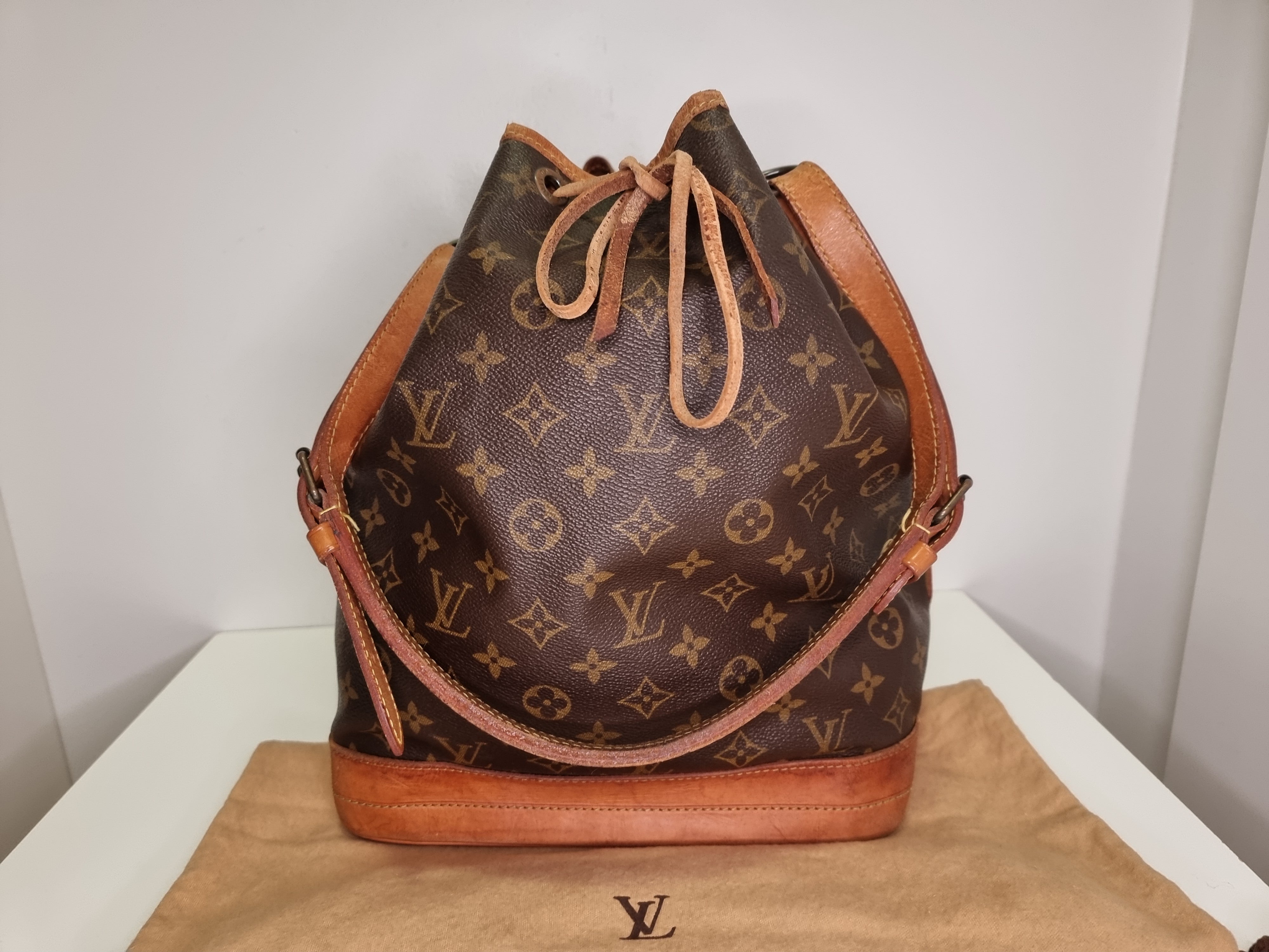 Louis Vuitton Noe Monogram - Luxor Finland