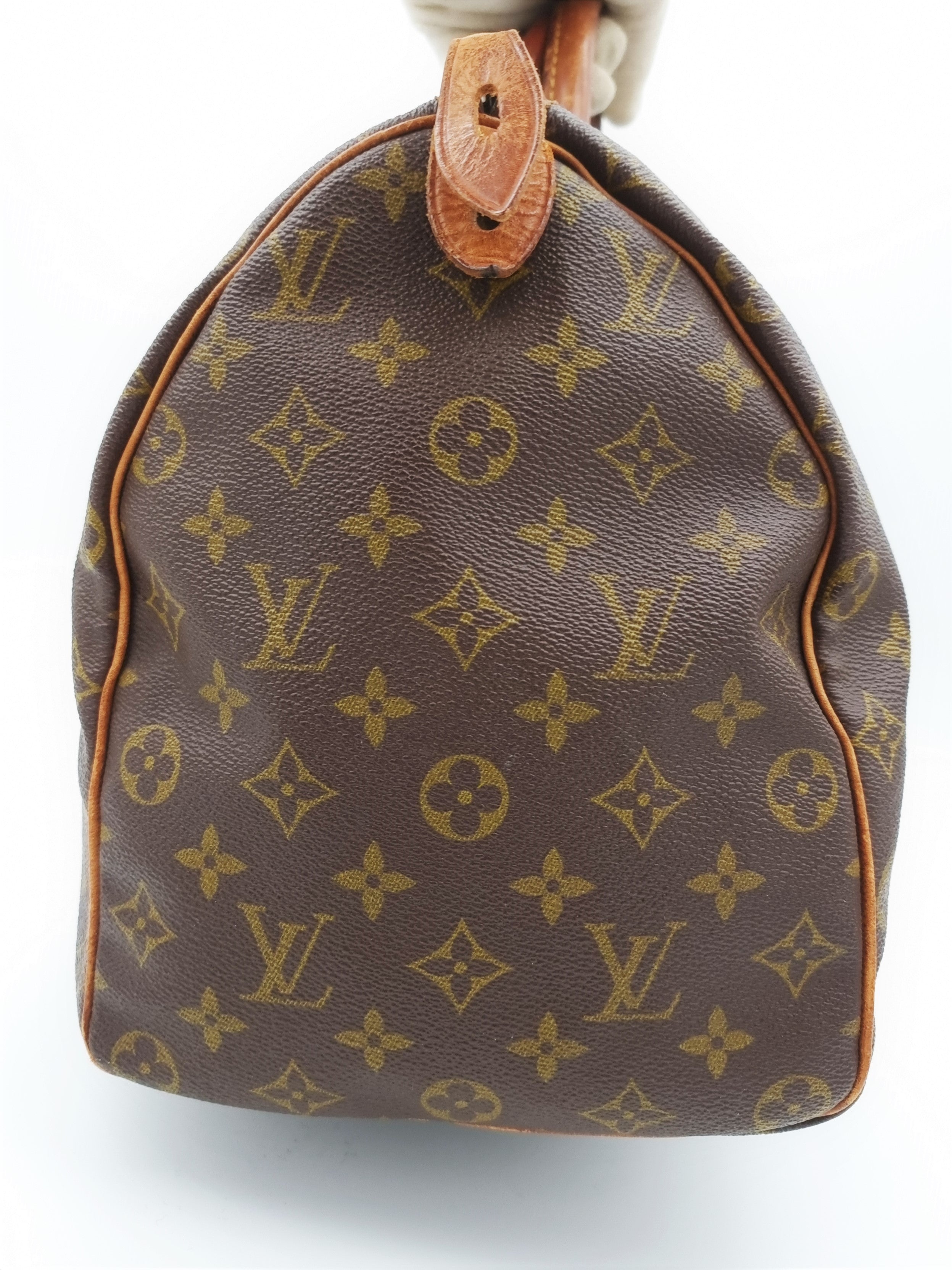 Louis Vuitton Speedy 40