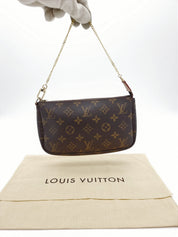 Louis Vuitton Pochette Accessoires