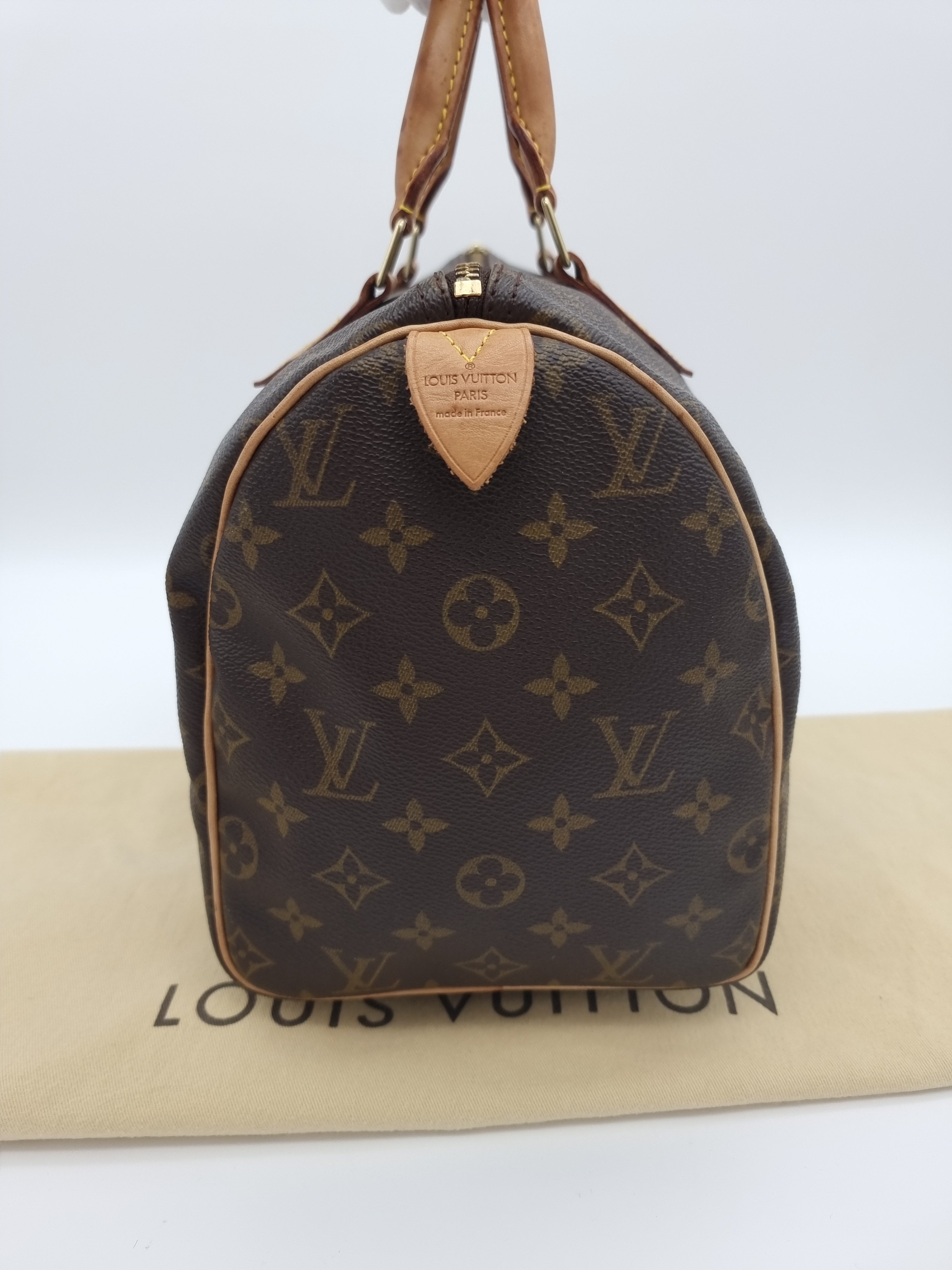 Louis Vuitton Speedy 30