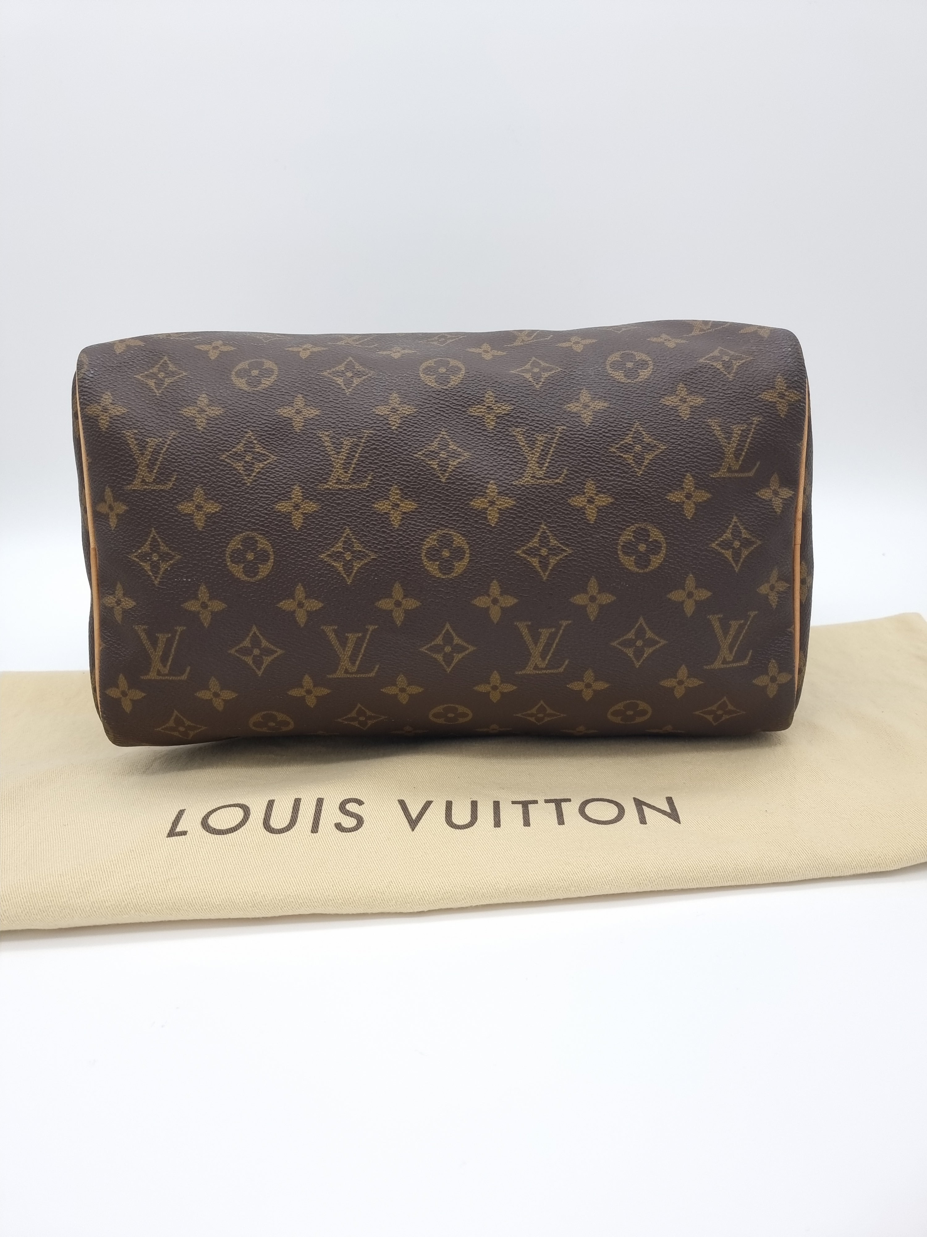 Louis Vuitton Speedy 30