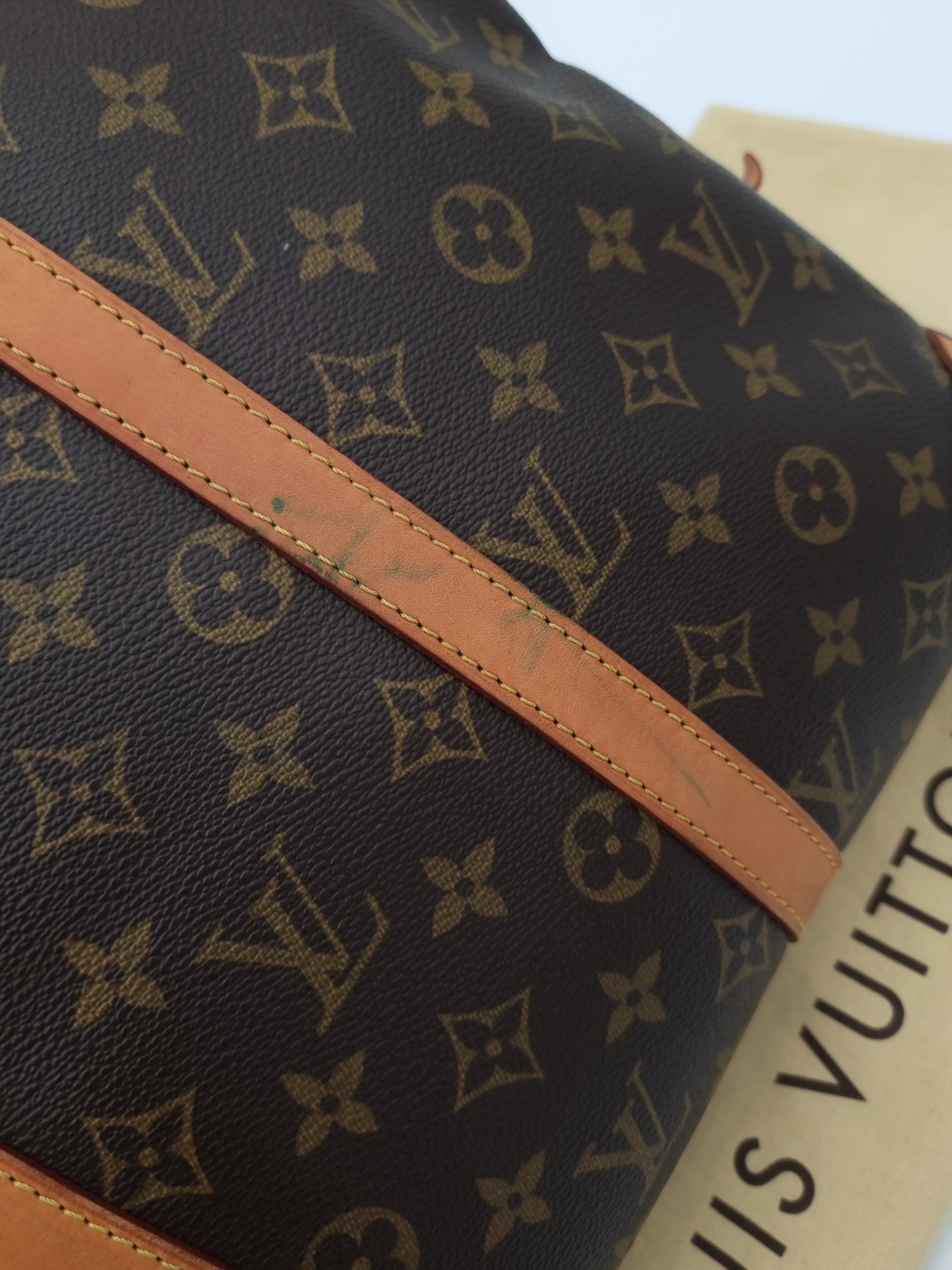 Louis Vuitton Porte Documents Voyage