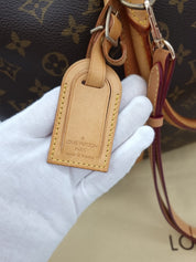 Louis Vuitton Porte Documents Voyage