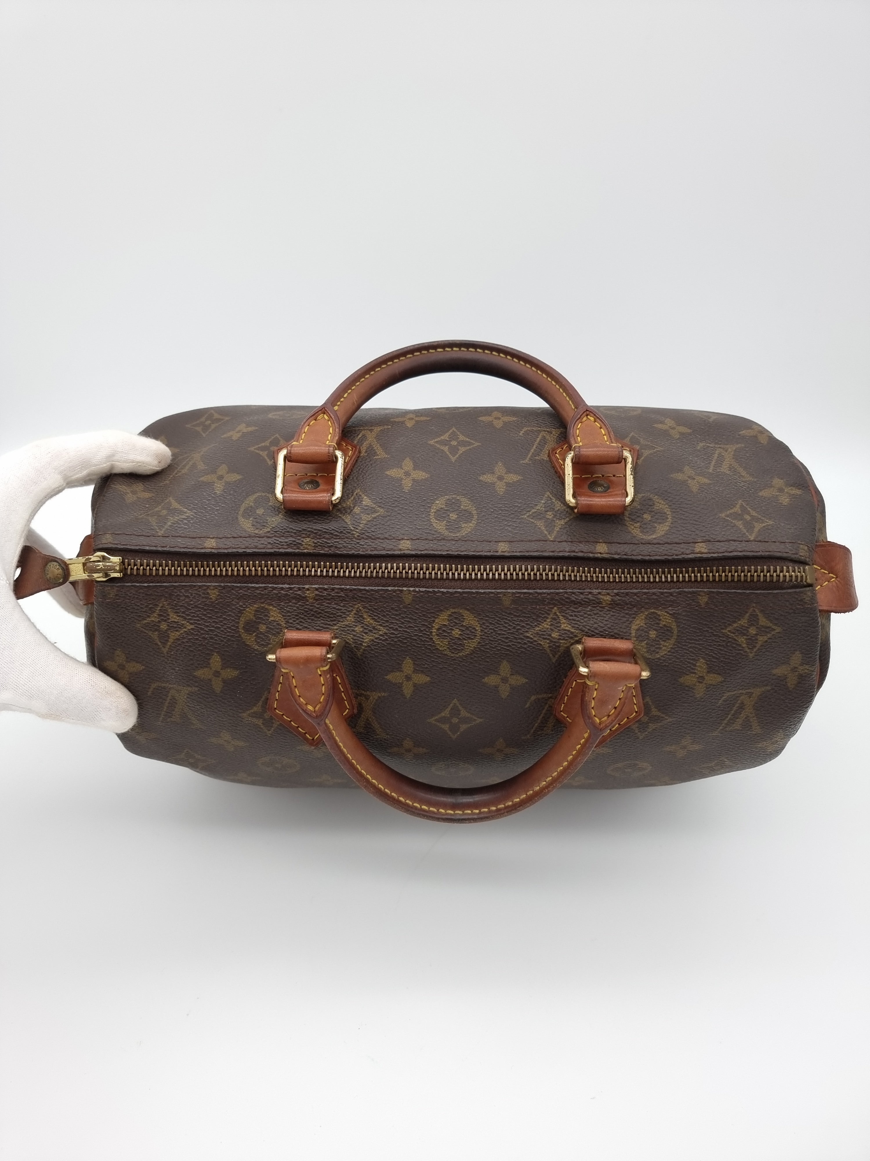 Louis Vuitton Speedy 30