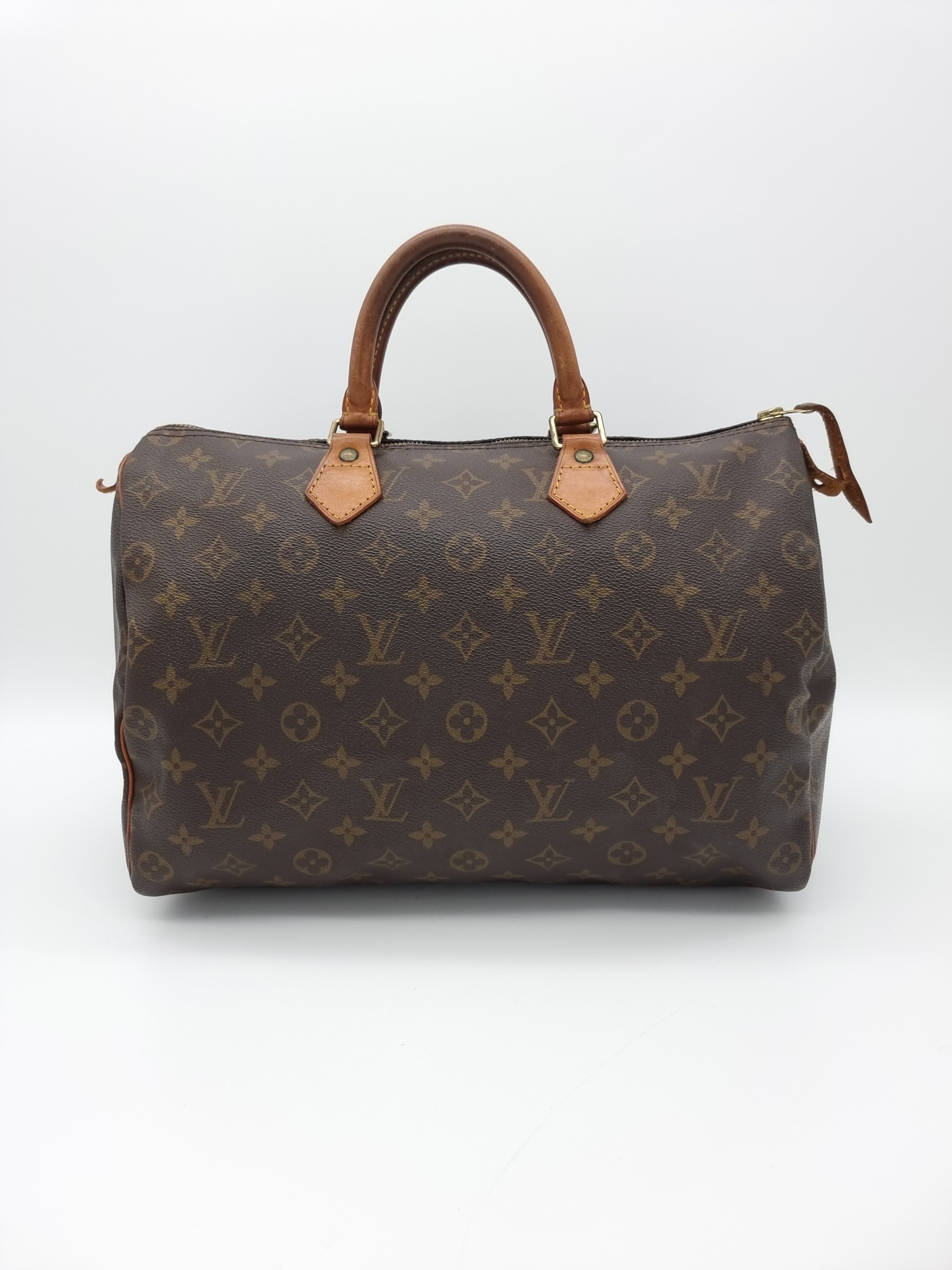 Louis Vuitton Speedy 35