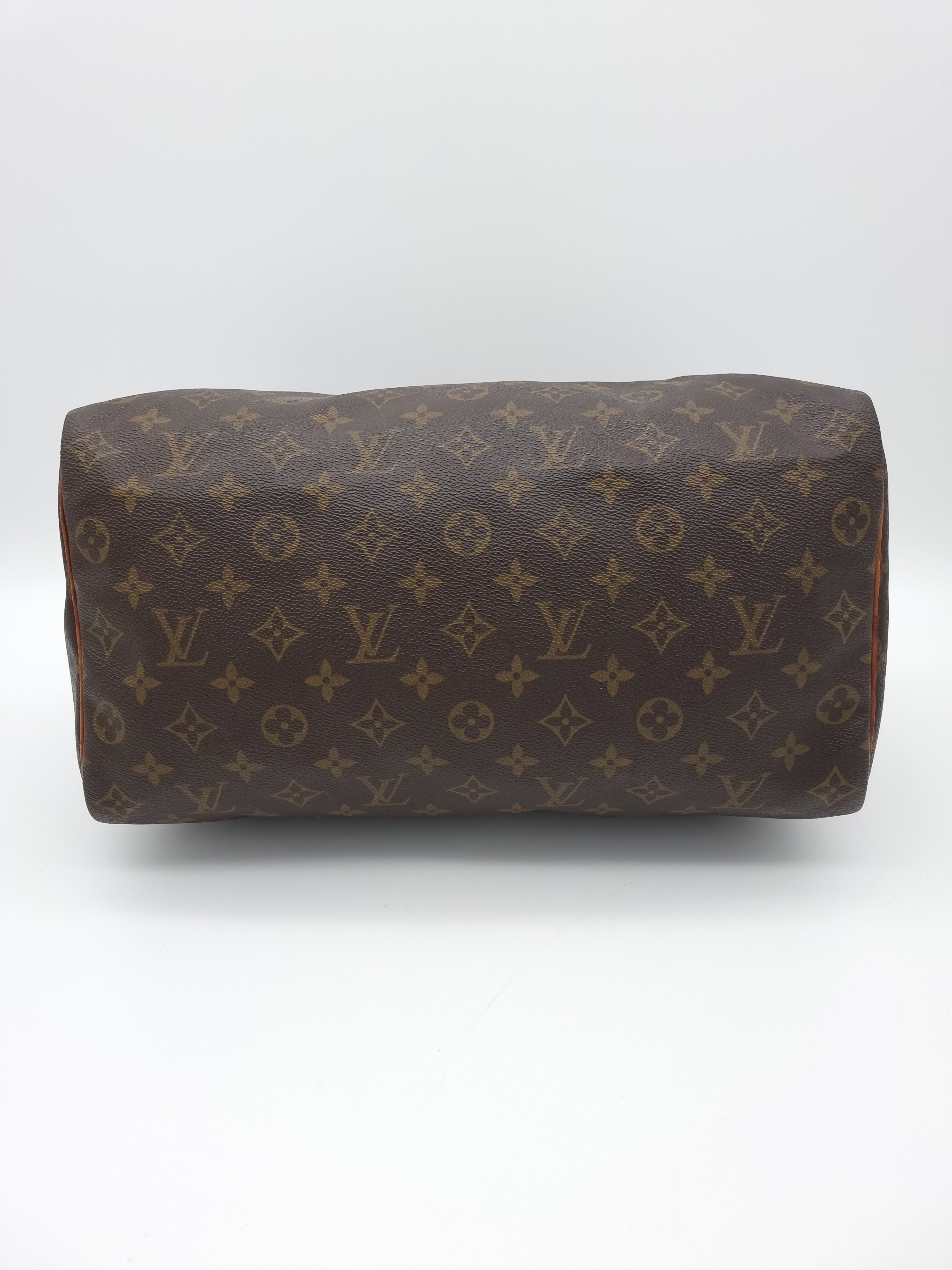 Louis Vuitton Speedy 35