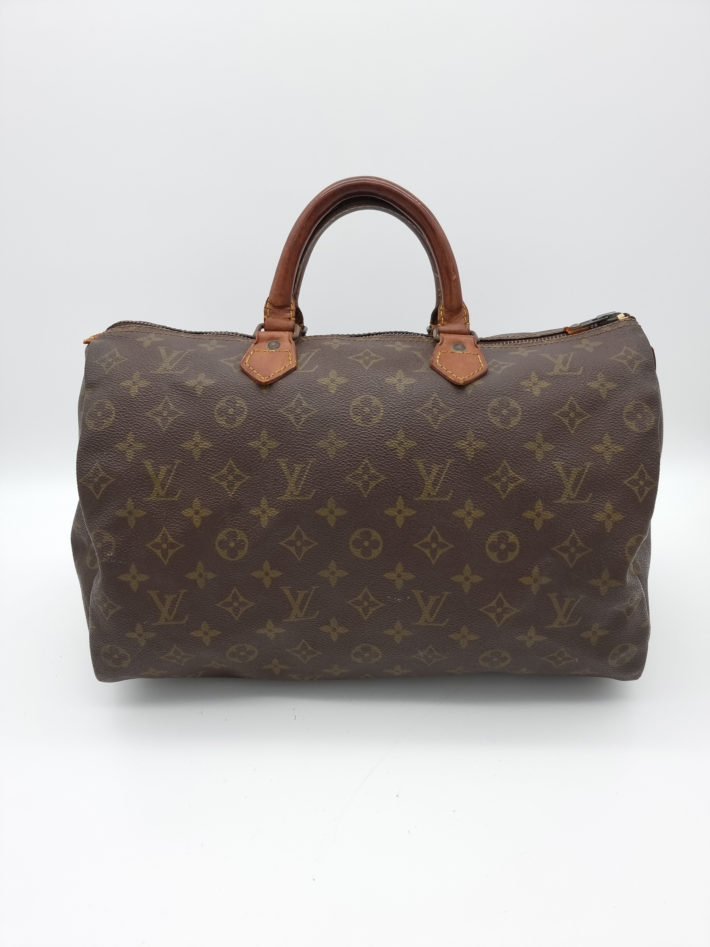 Louis Vuitton Speedy 35