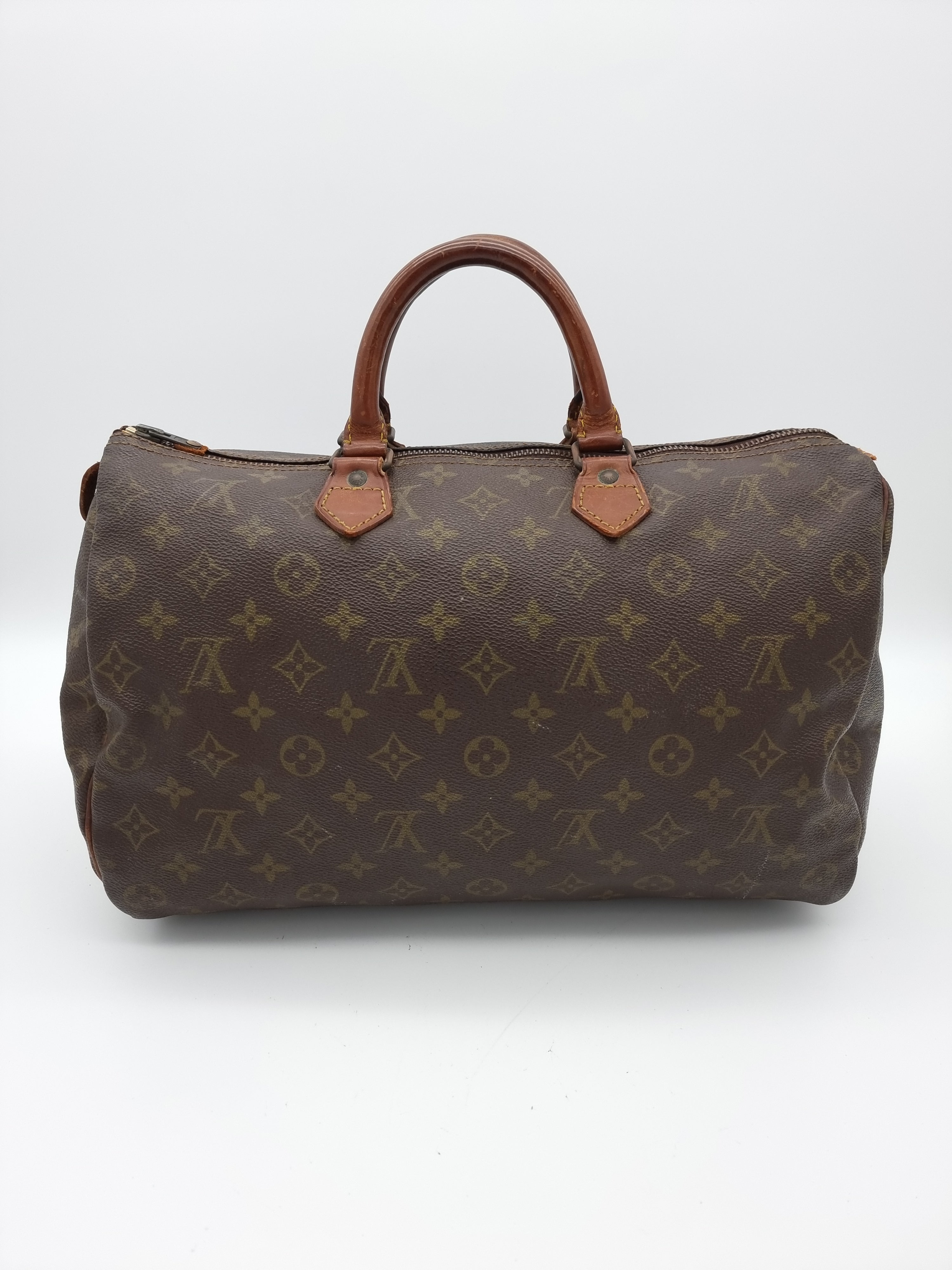 Louis Vuitton Speedy 35