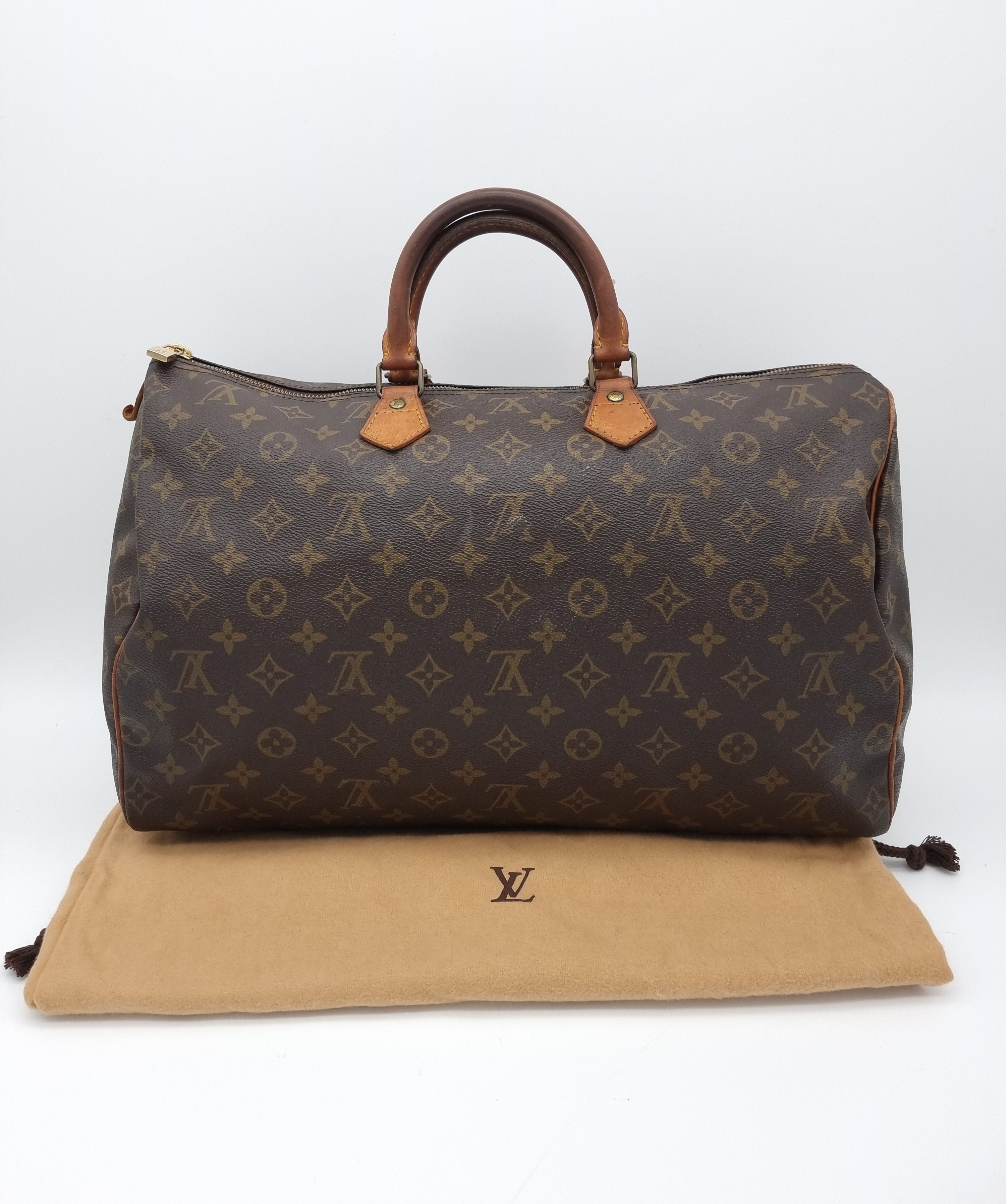 Louis Vuitton Speedy 40