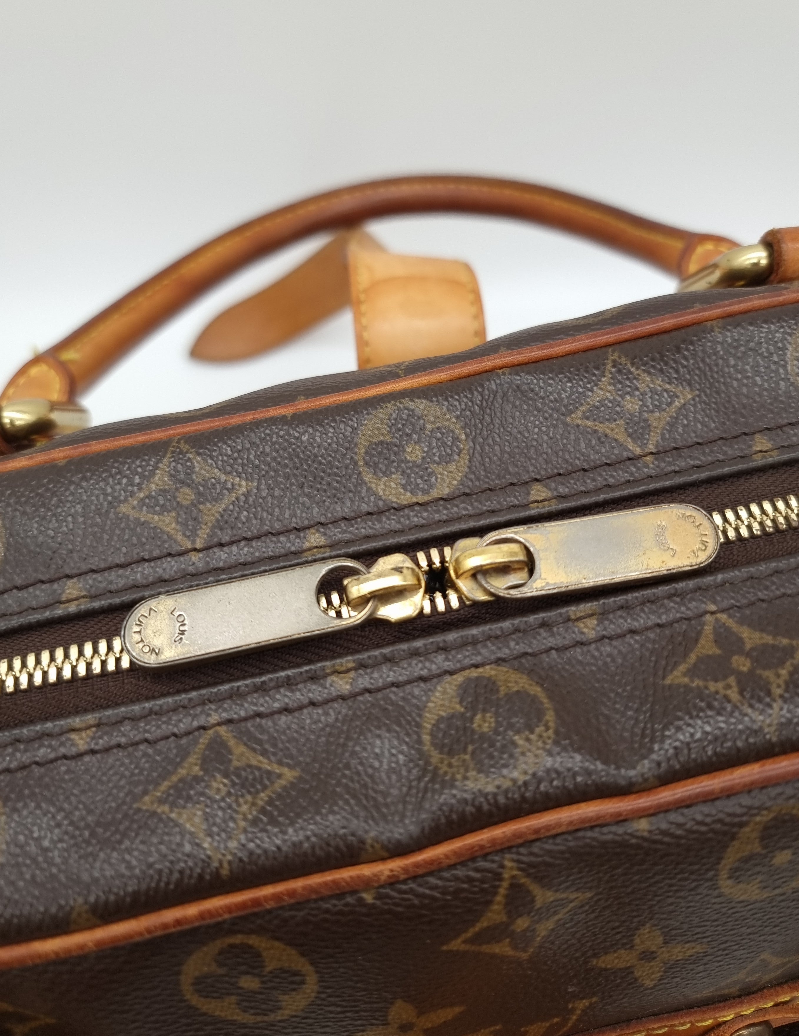 Louis Vuitton Manhattan GM