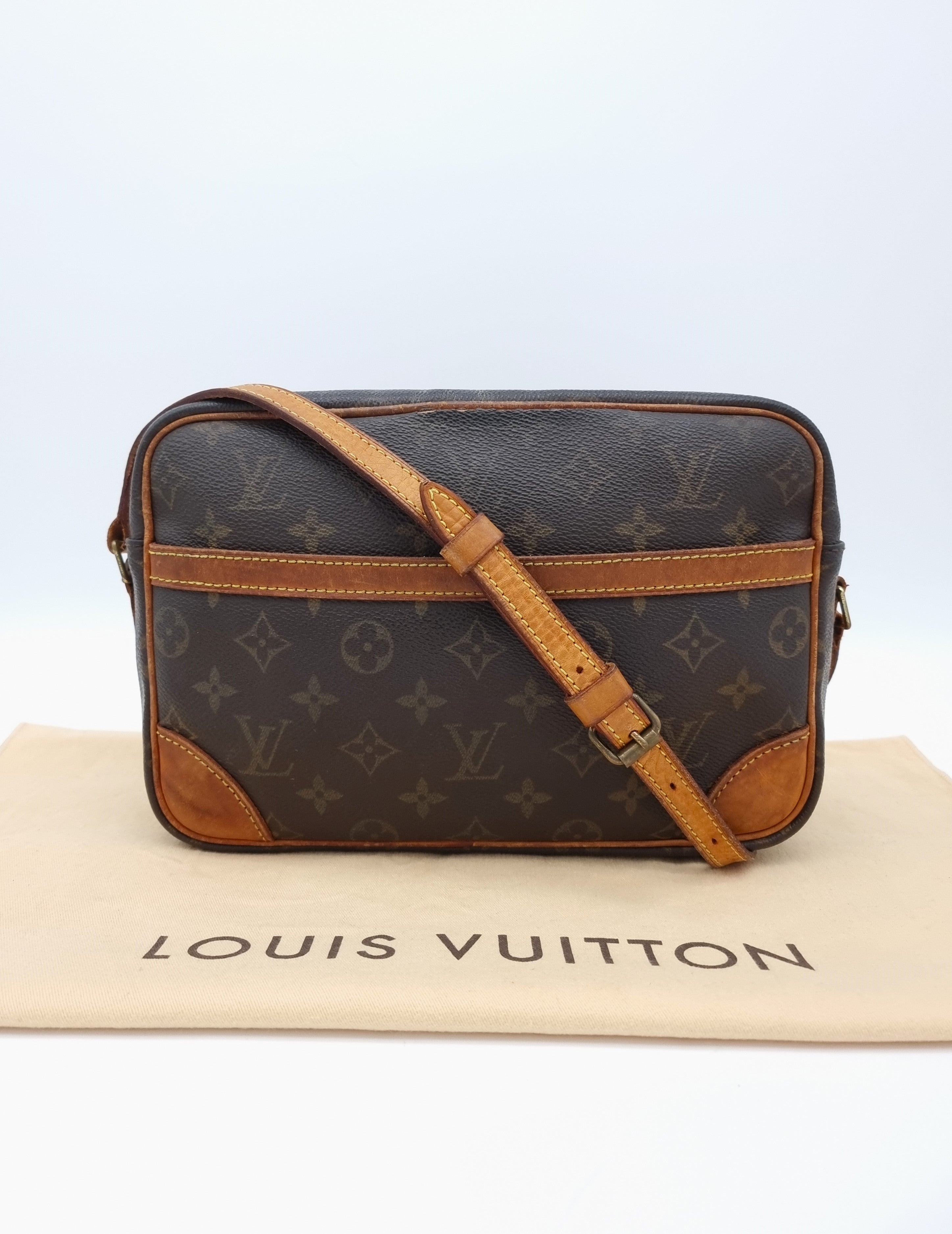 Louis Vuitton Trocadero 27