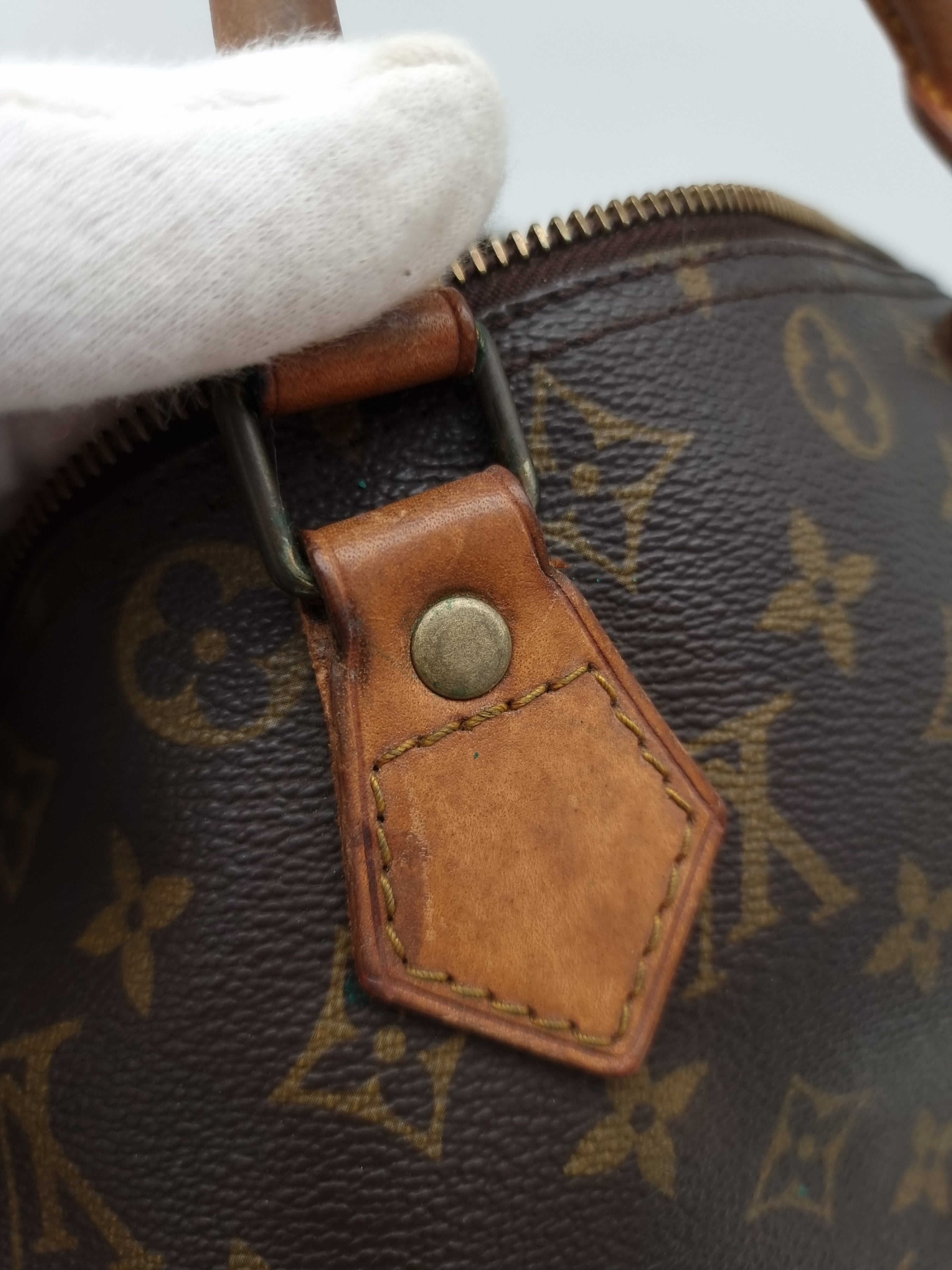 Louis Vuitton Speedy 30