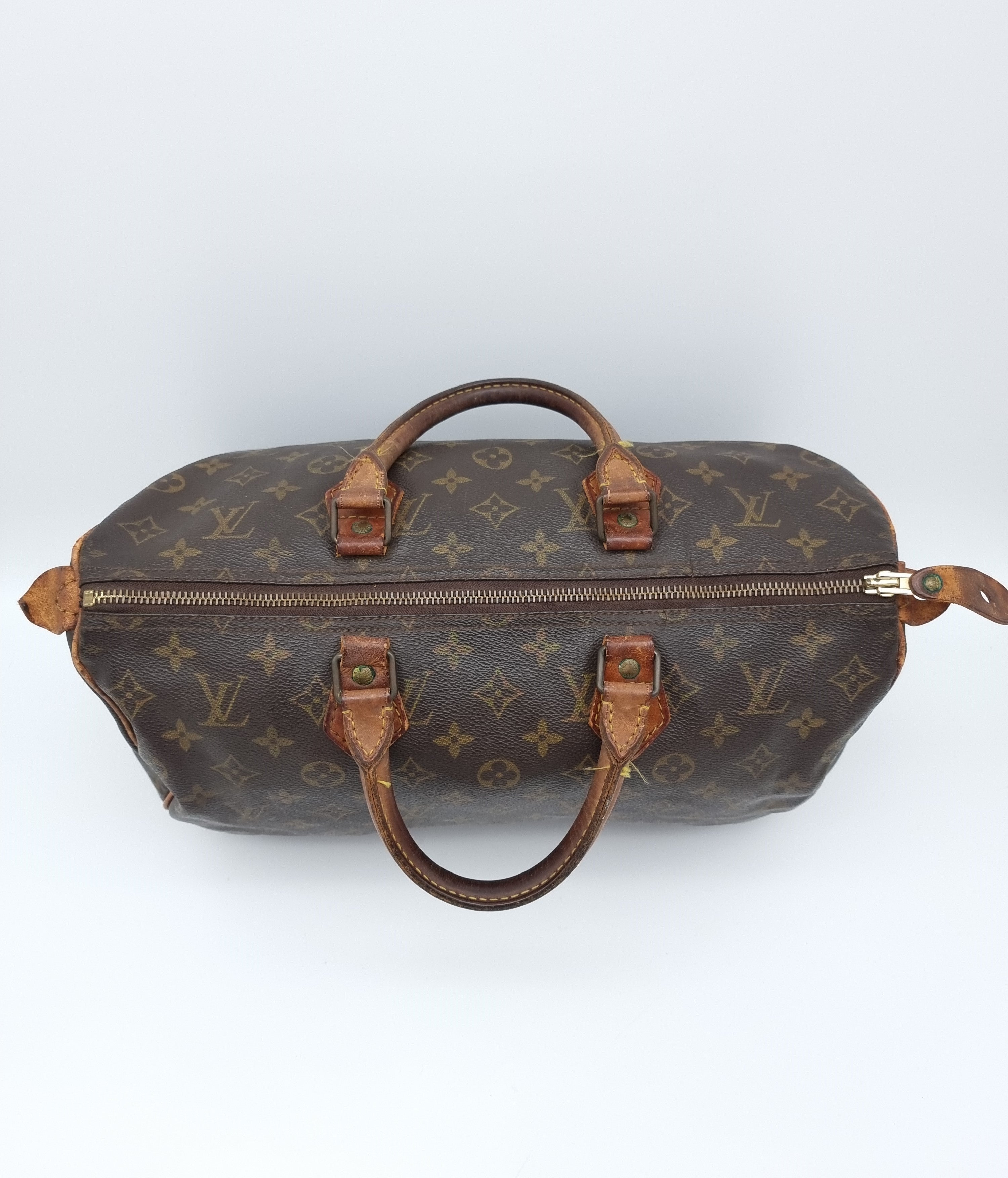 Louis Vuitton Speedy 35