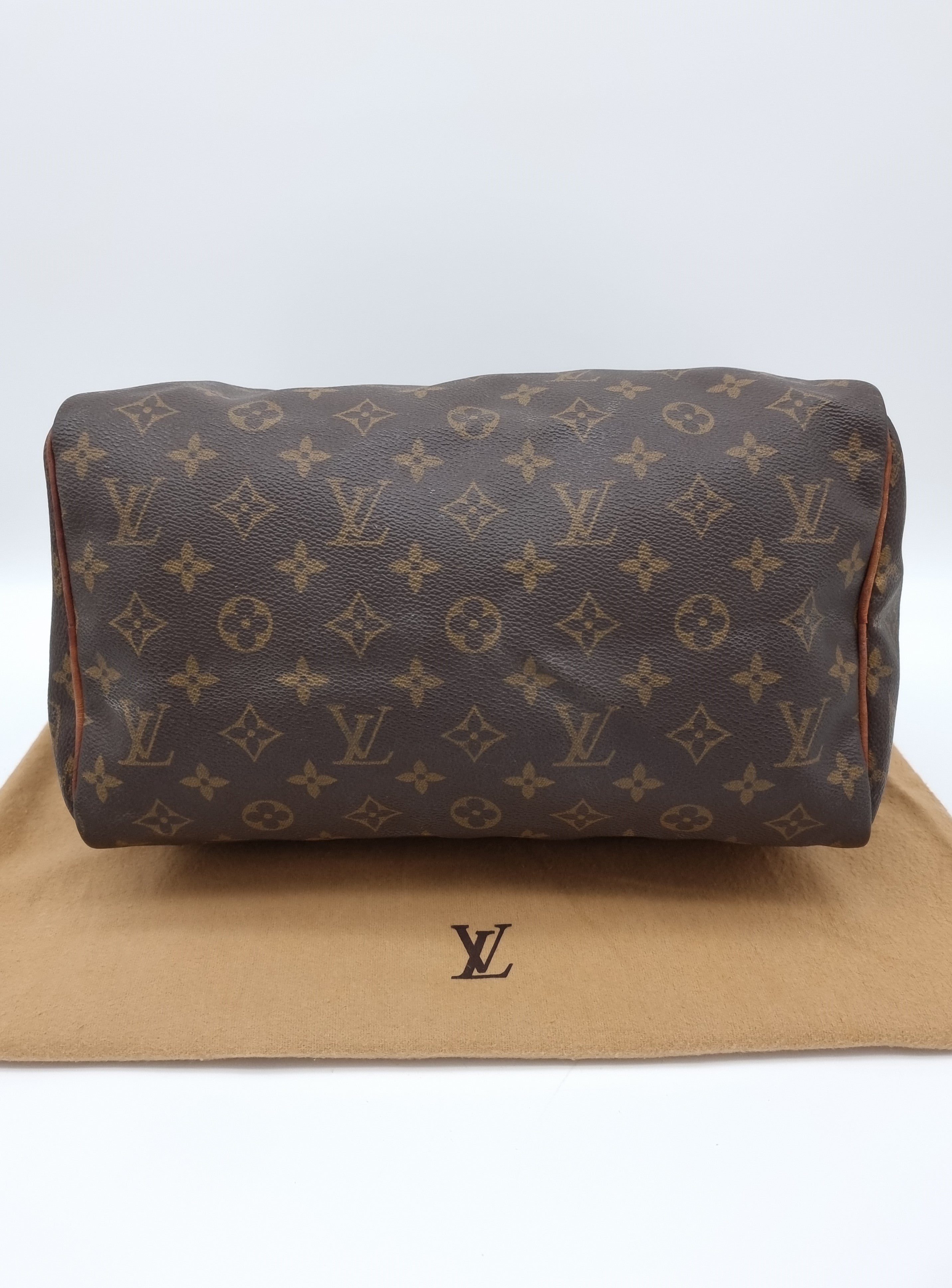 Louis Vuitton Speedy 30