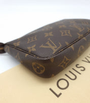 Louis Vuitton Pochette Accessoires