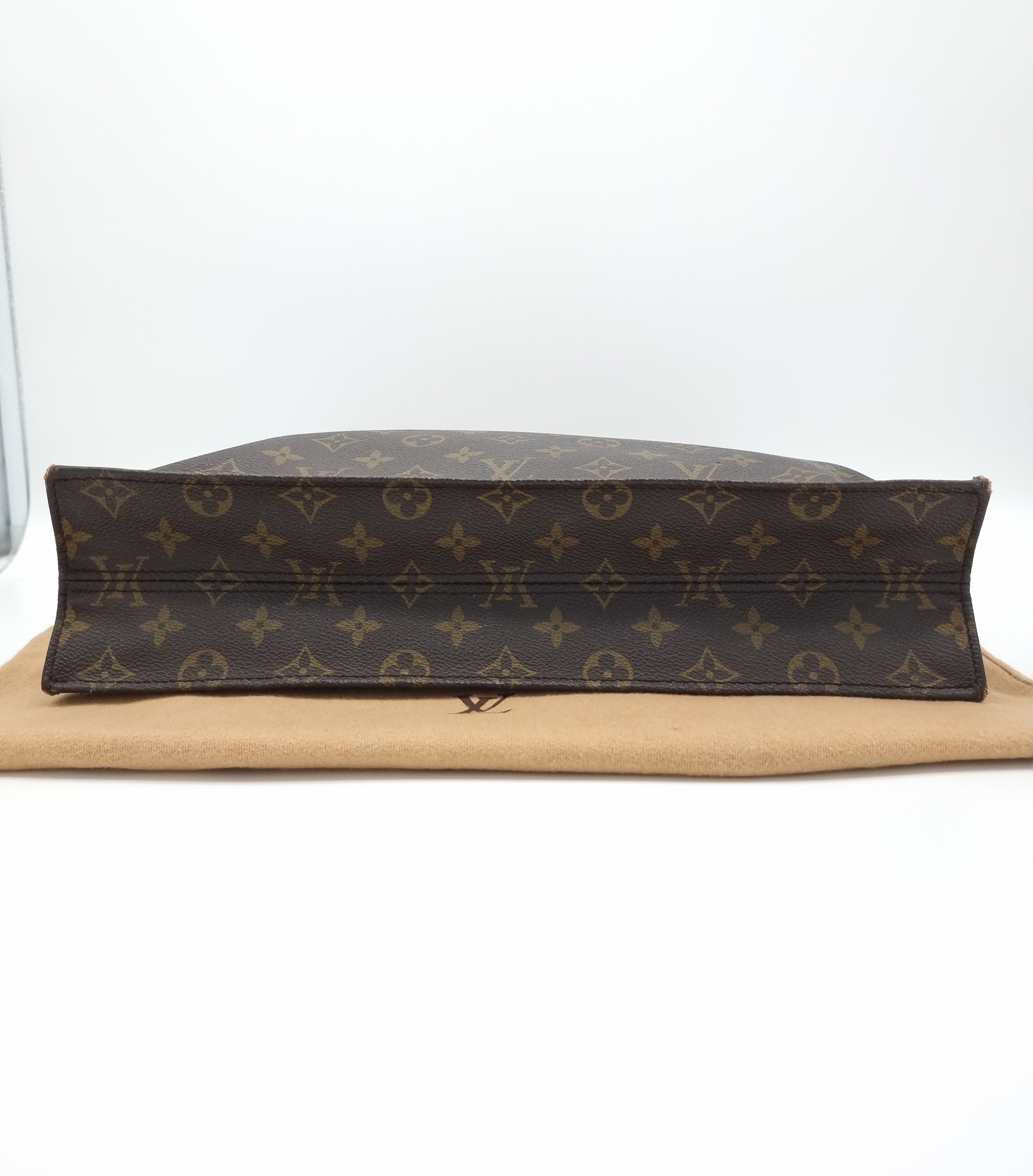 Louis Vuitton Sac Plat