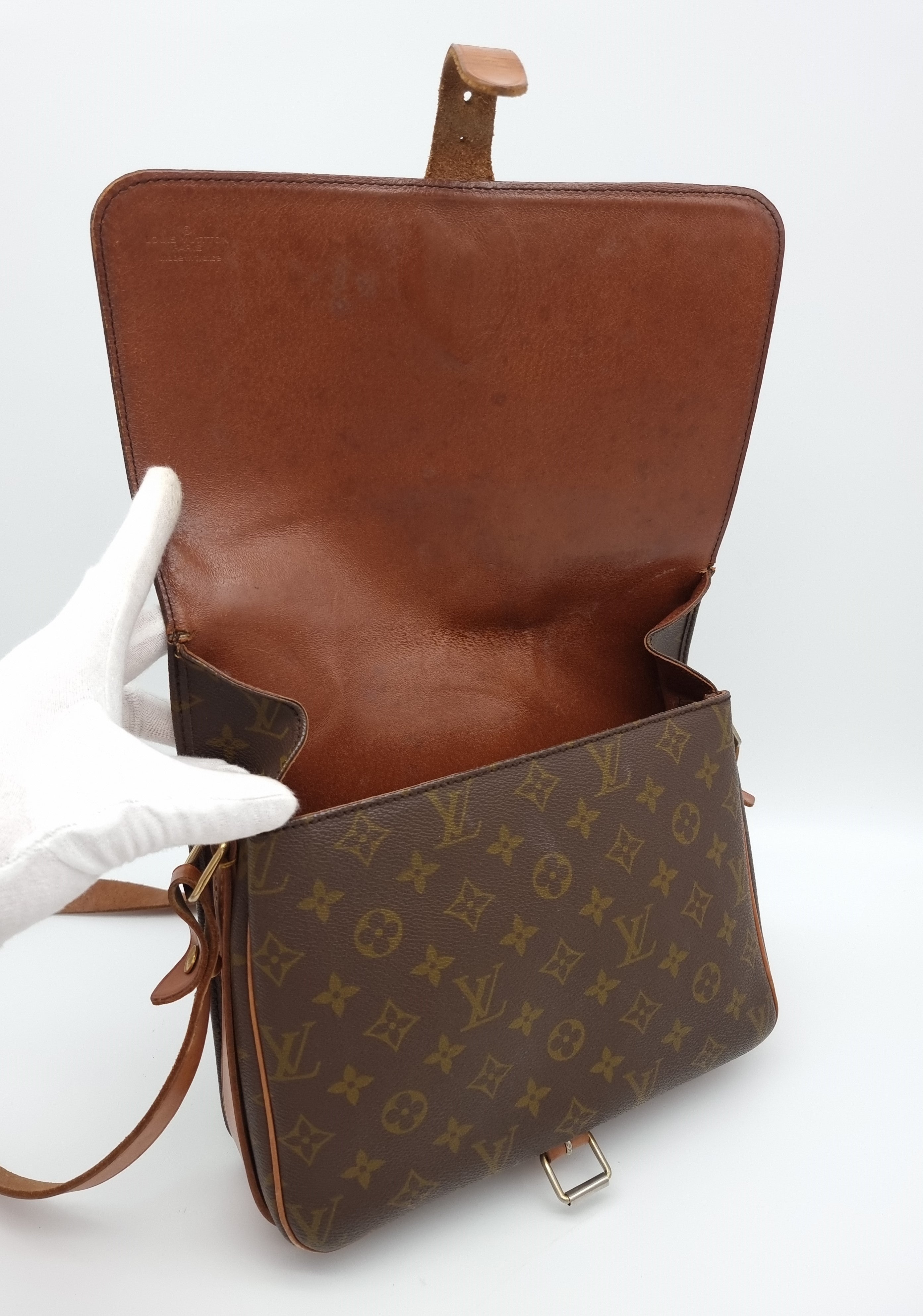 Louis Vuitton Cartouchiere GM