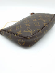 Louis Vuitton Pochette Accessoires