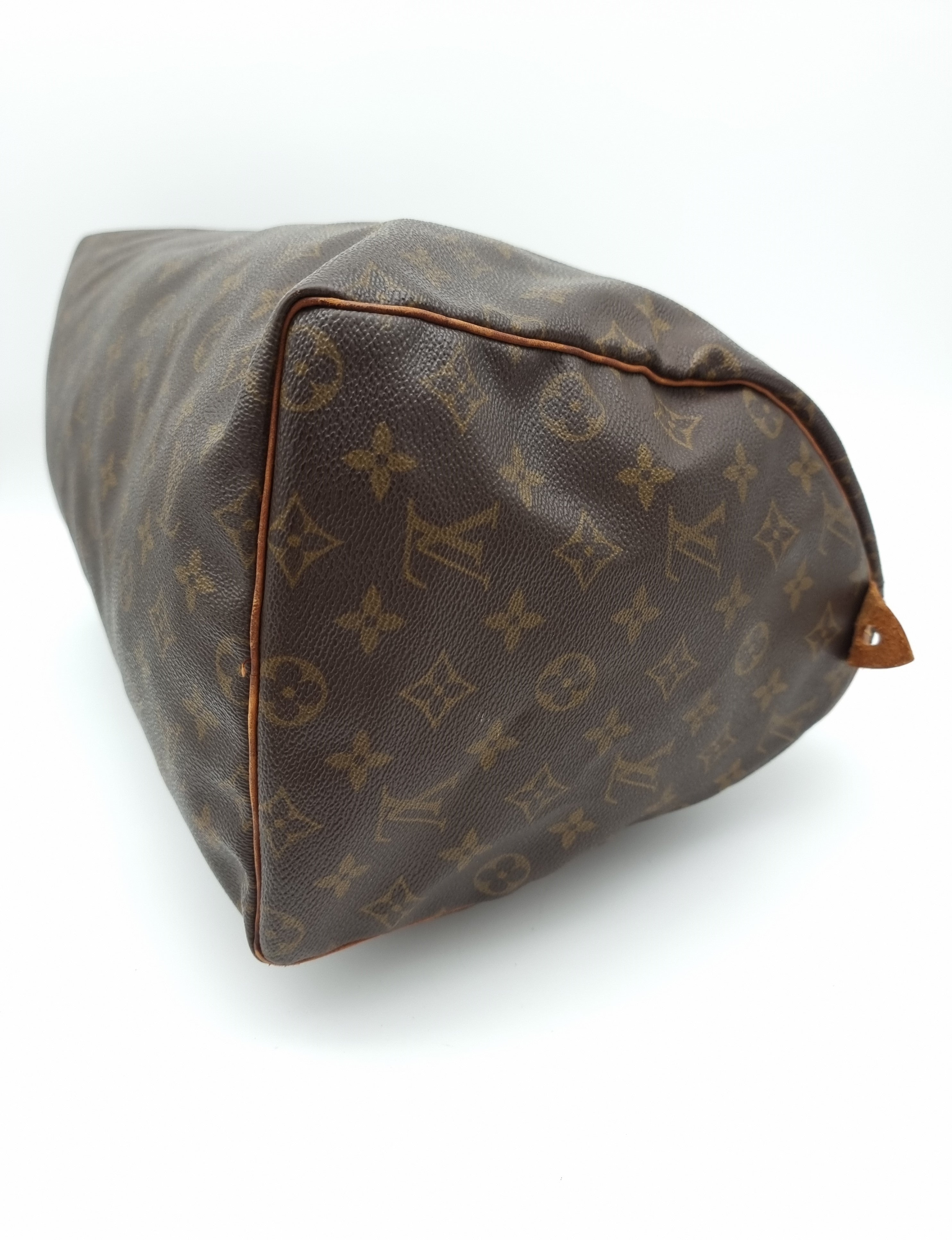 Louis Vuitton Speedy 40