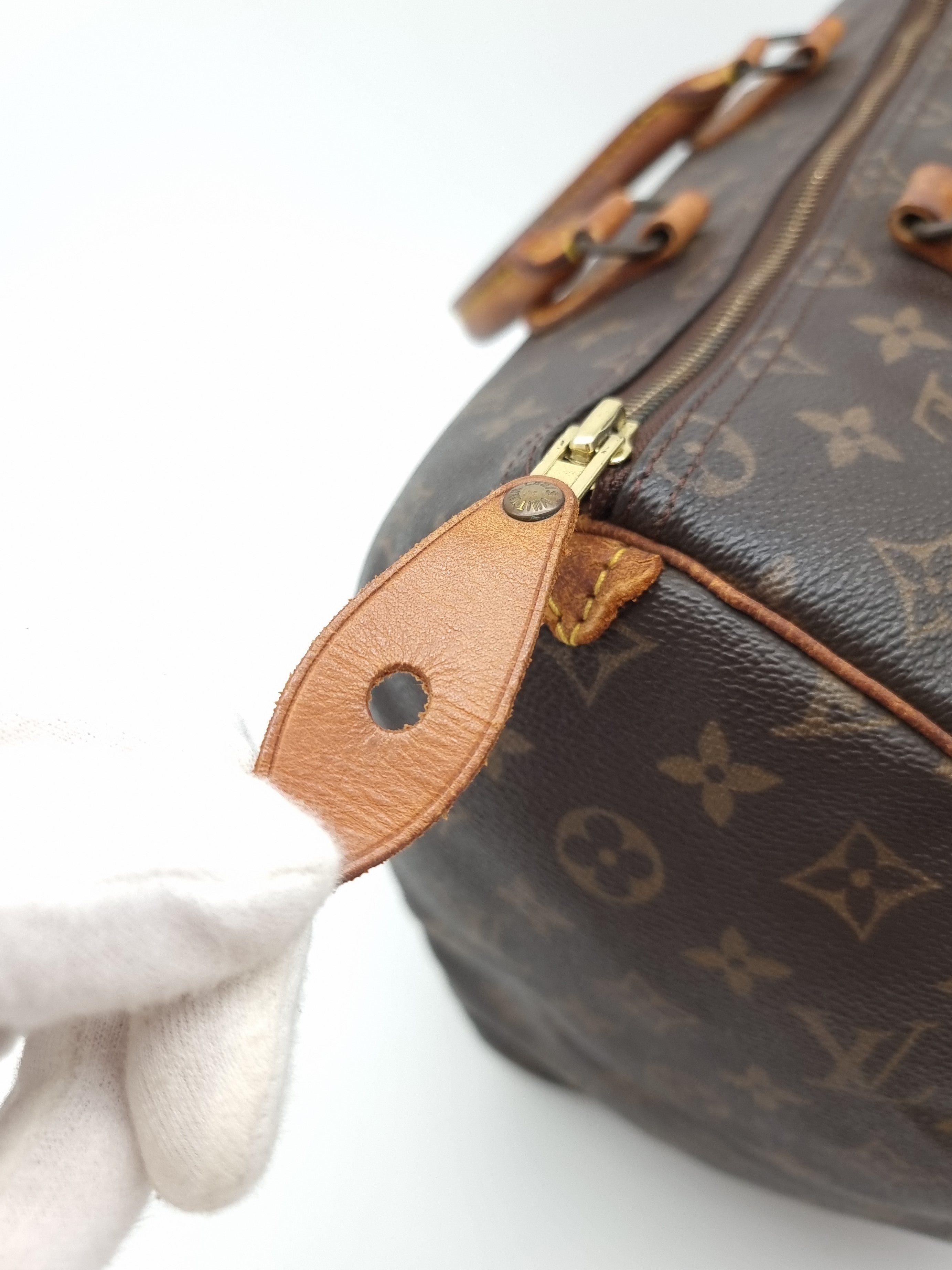 Louis Vuitton Speedy 35