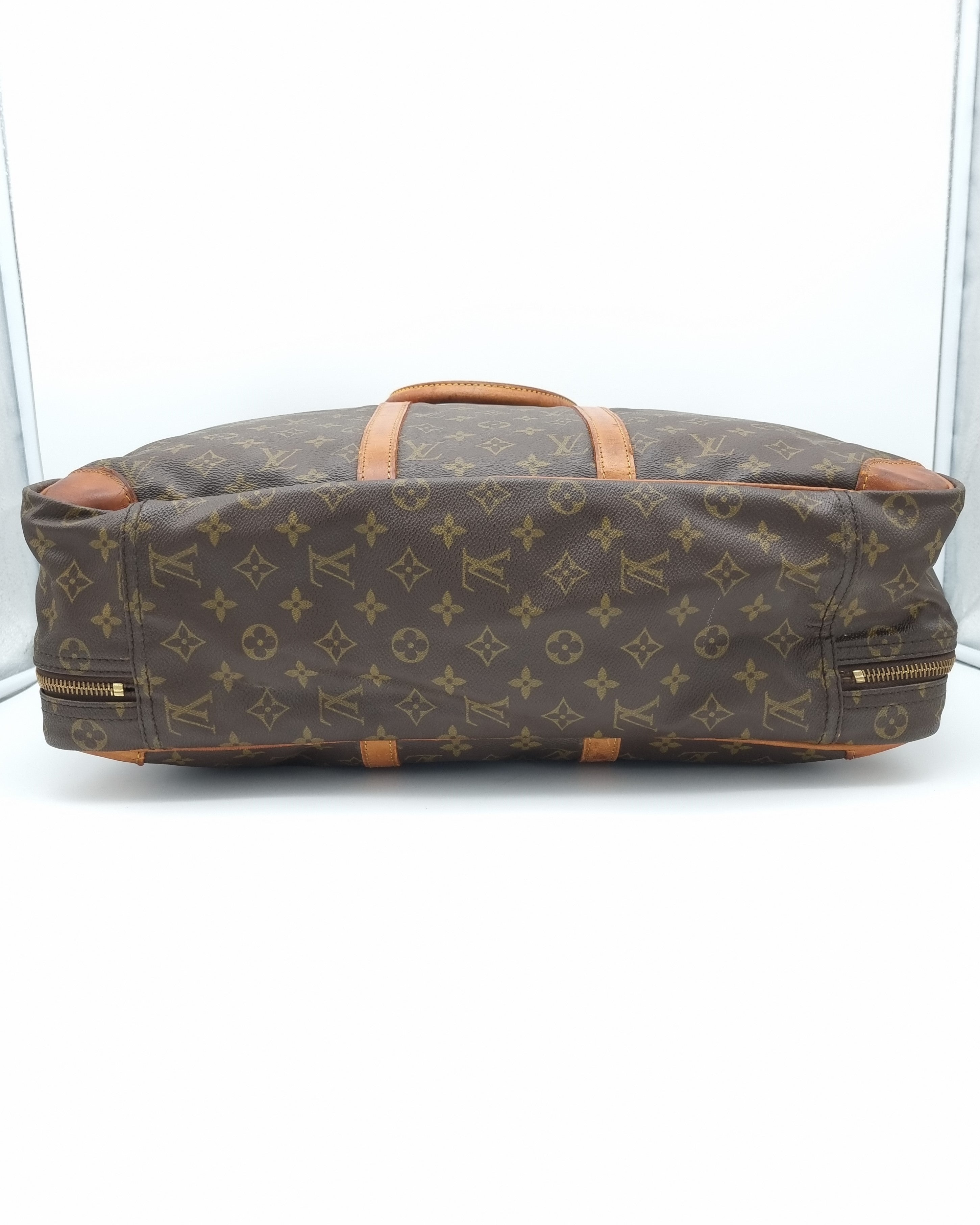 Louis Vuitton Sirius 50