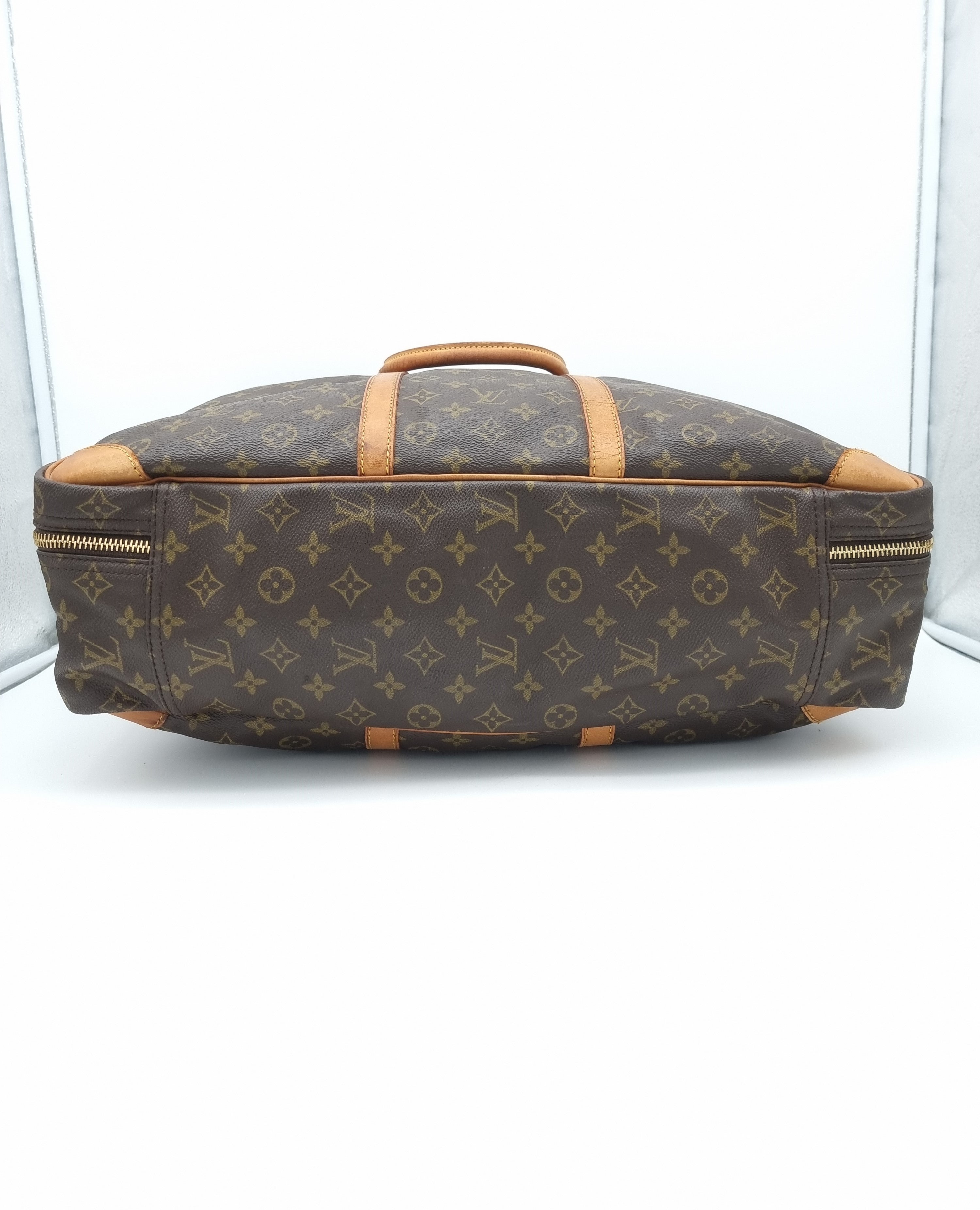 Louis Vuitton Sirius 50