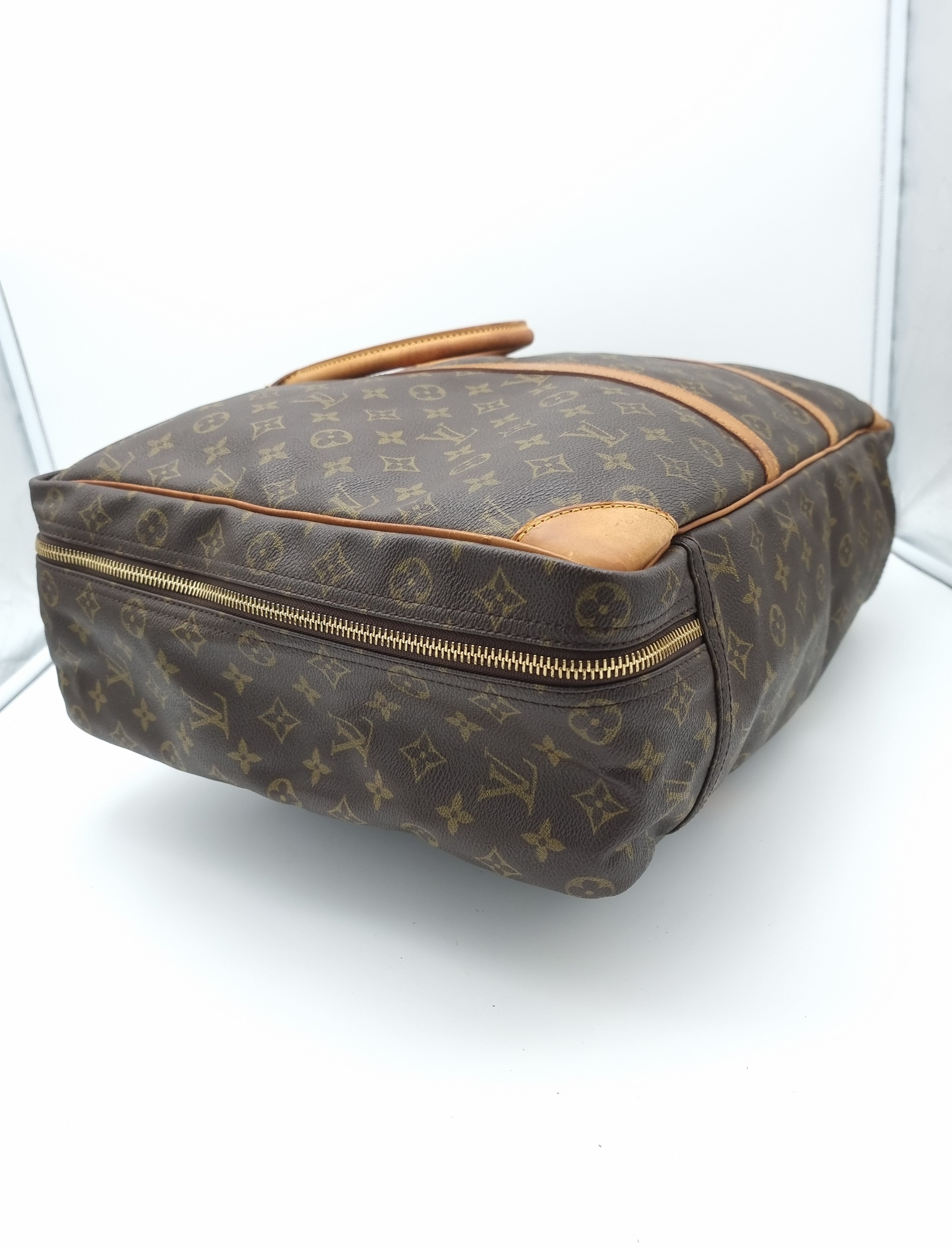 Louis Vuitton Sirius 50