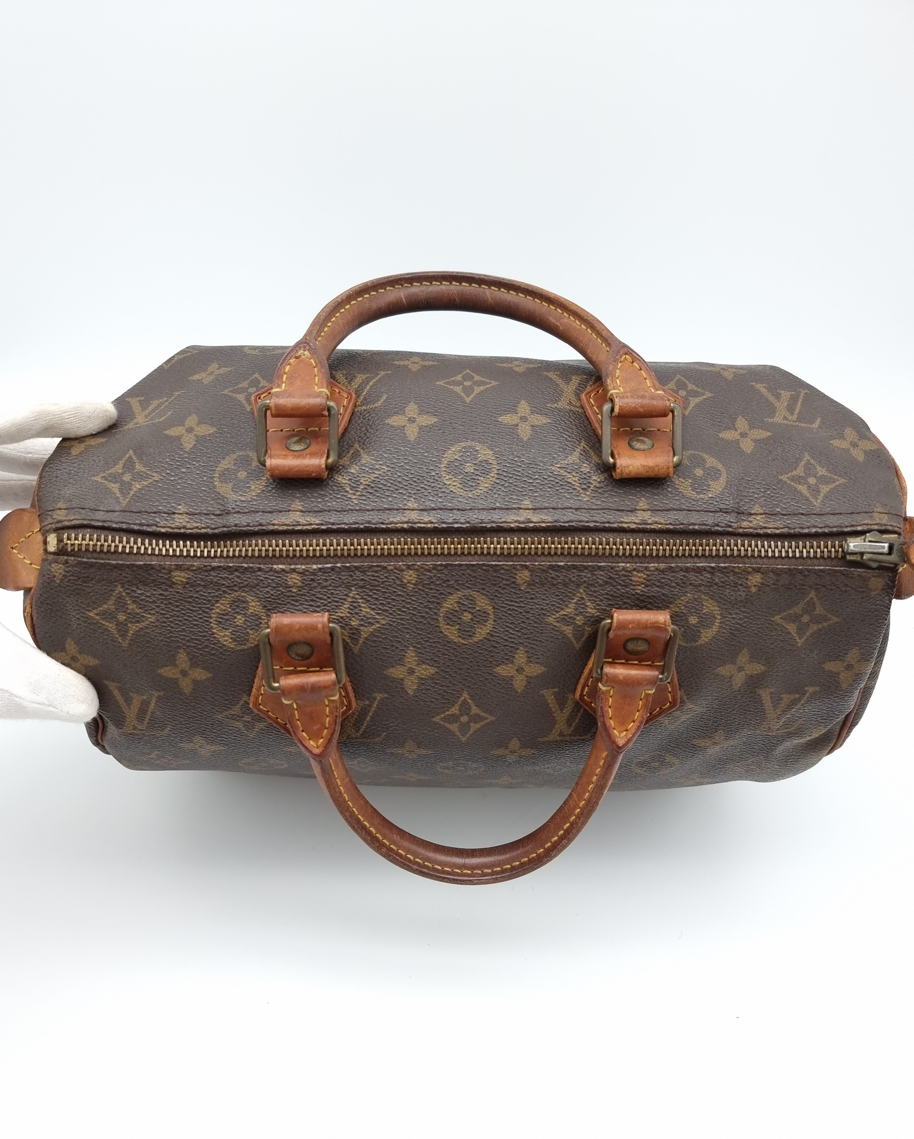 Louis Vuitton Speedy 30