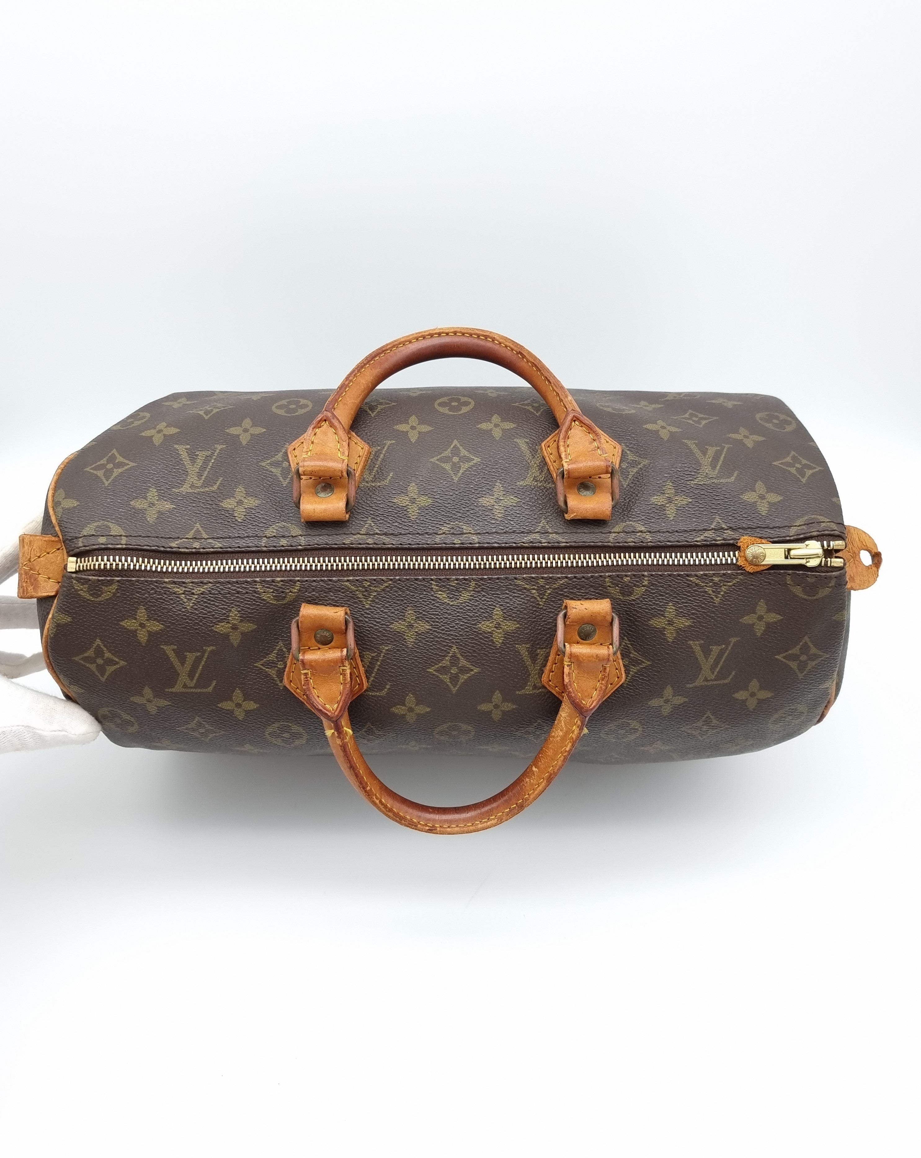 Louis Vuitton Speedy 35