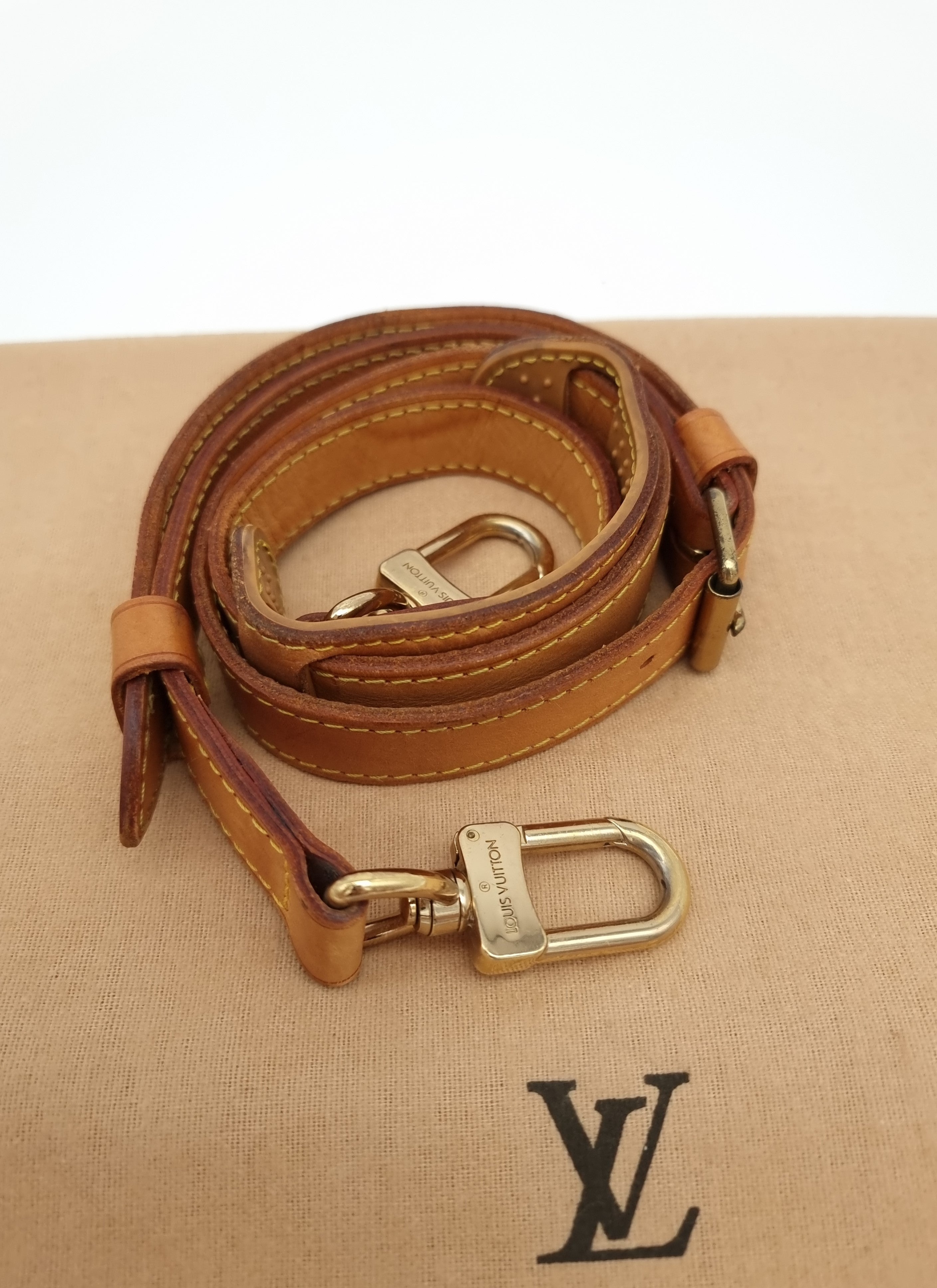 Louis Vuitton Keepall 50 Bandouliere