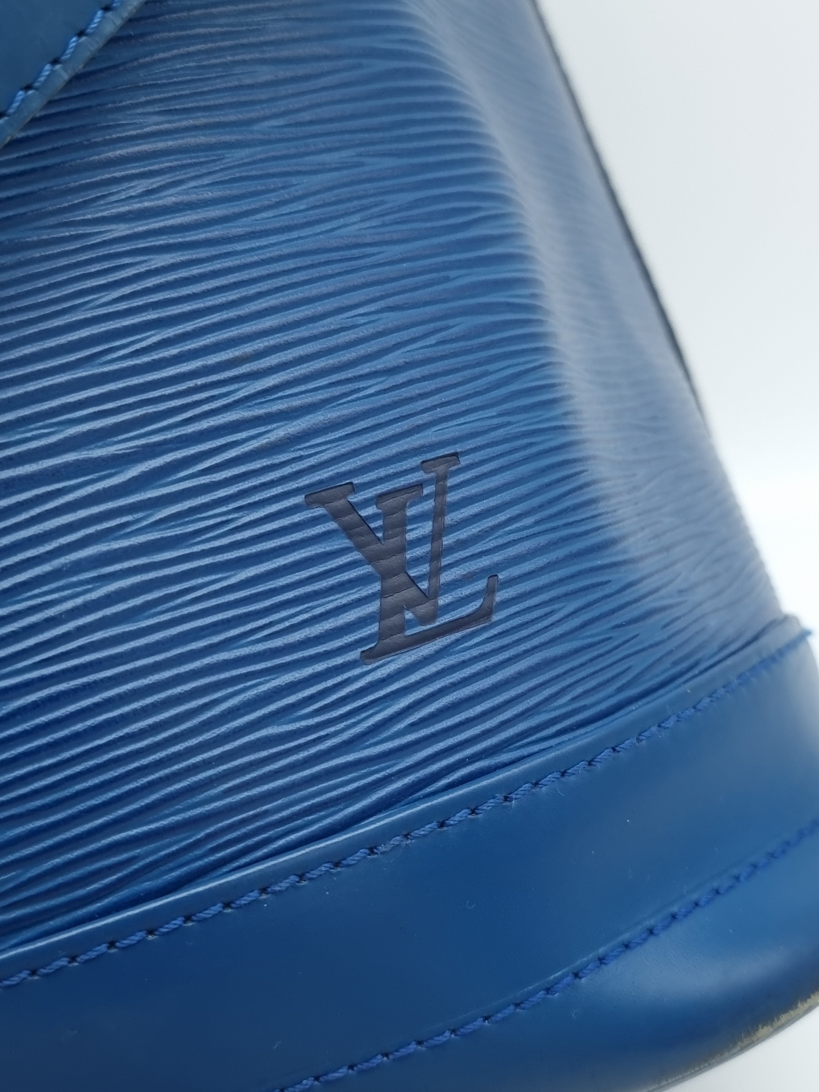 Louis Vuitton Noe Epi Blue