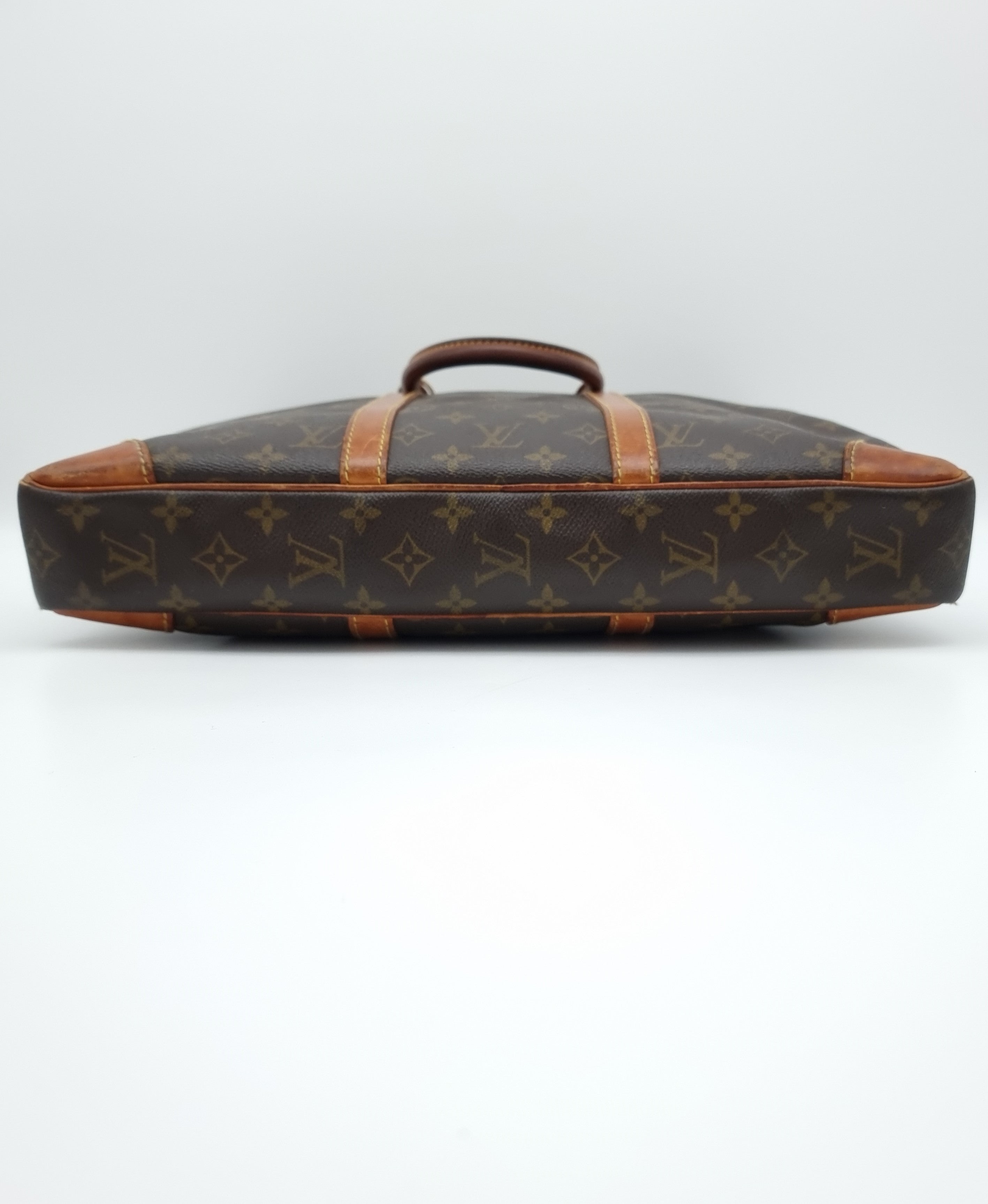 Louis Vuitton Porte Documents Voyage