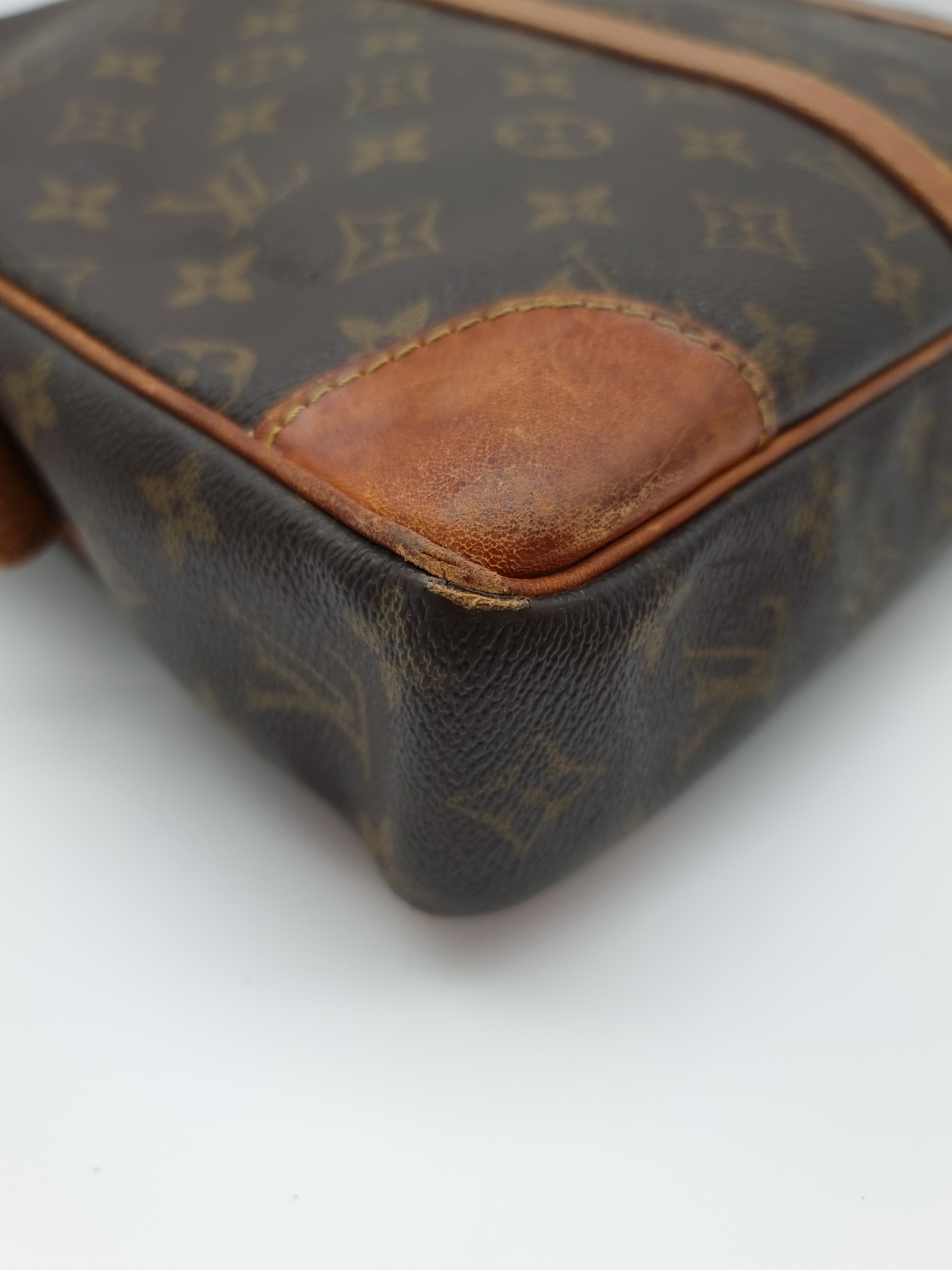 Louis Vuitton Porte Documents Voyage