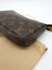 Louis Vuitton Pochette Accessoires