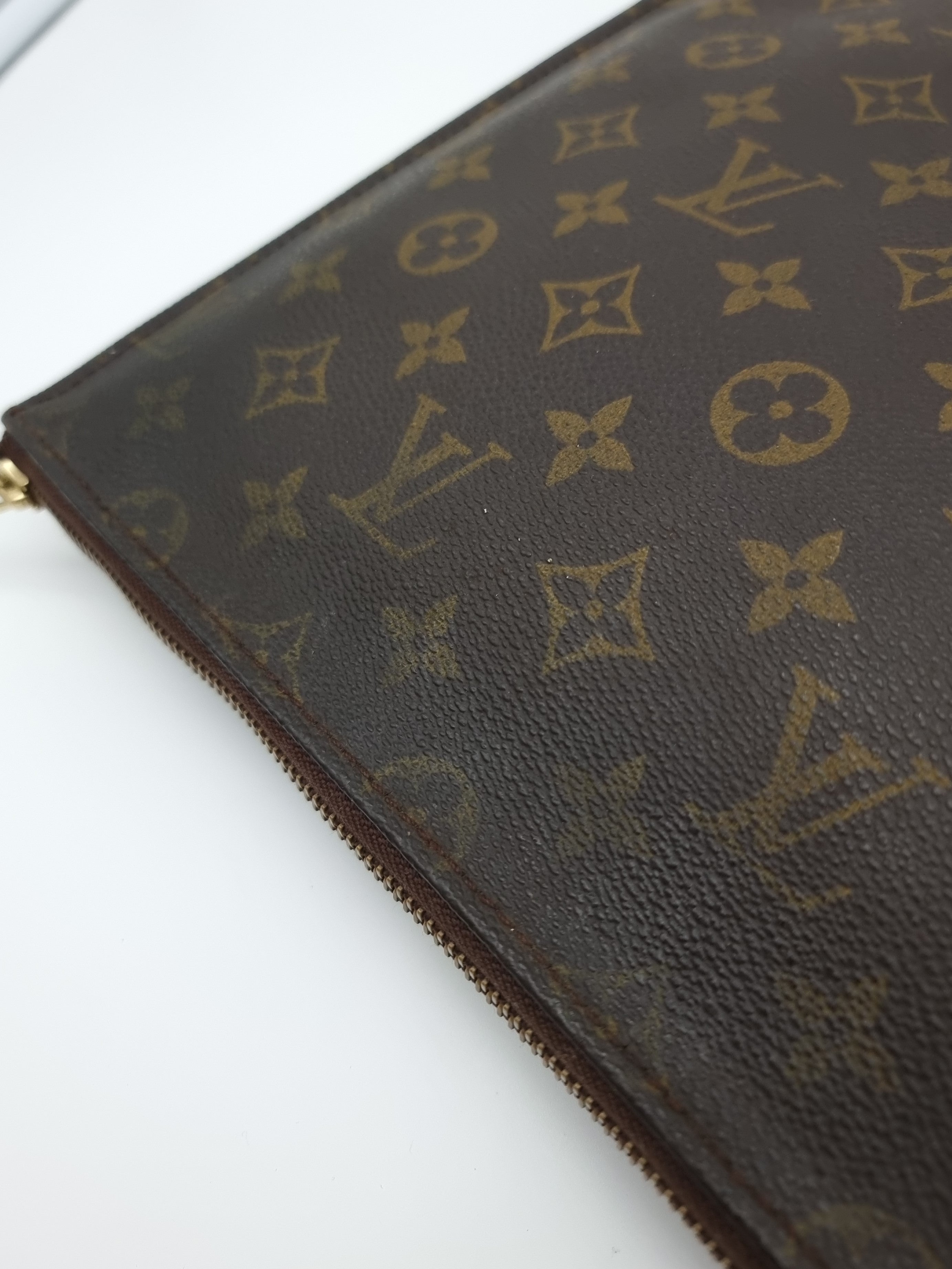 Louis Vuitton Voyage GM Laptop Case