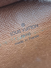 Louis Vuitton Homme Clutch