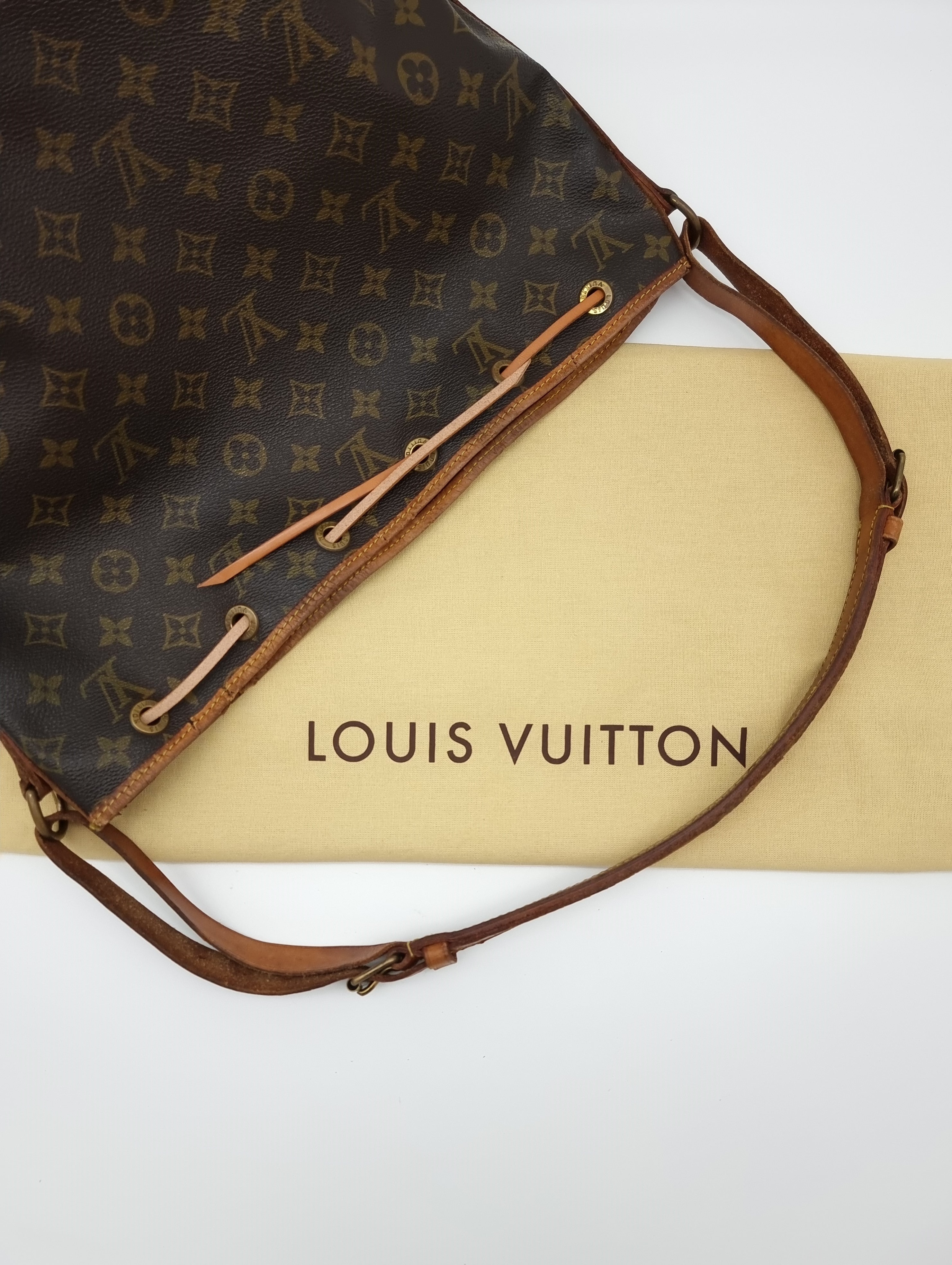 Louis Vuitton Petit Noe