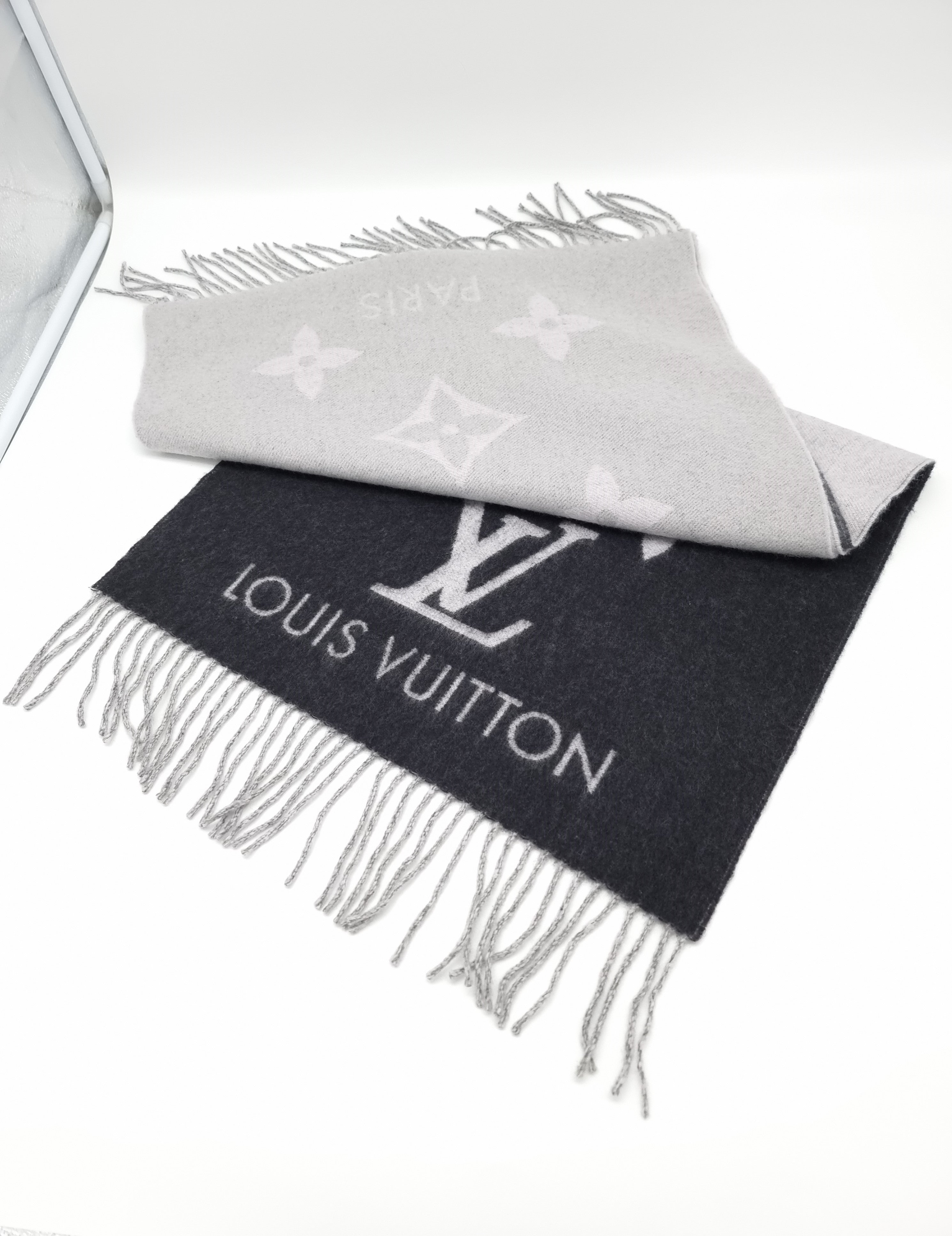 Louis Vuitton Reykjavik Cashmere Scarf