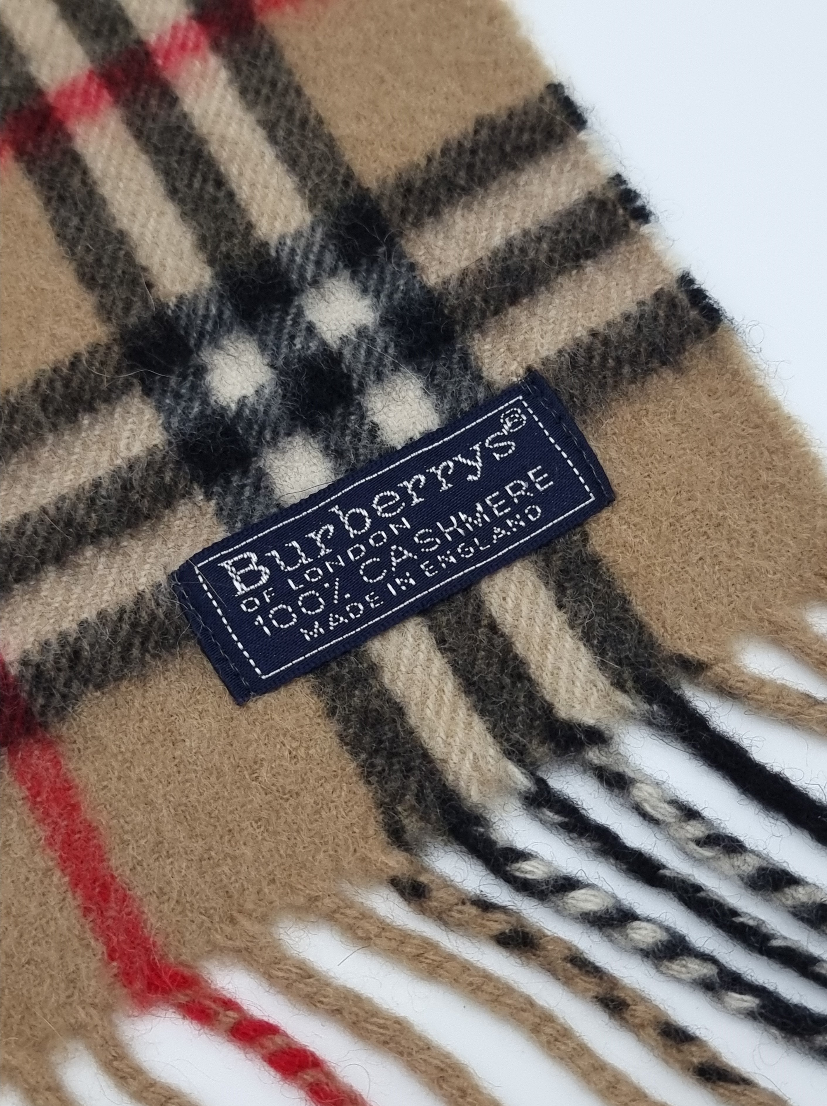 Burberry Cashmere -huivi