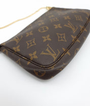 Louis Vuitton Pochette Accessoires