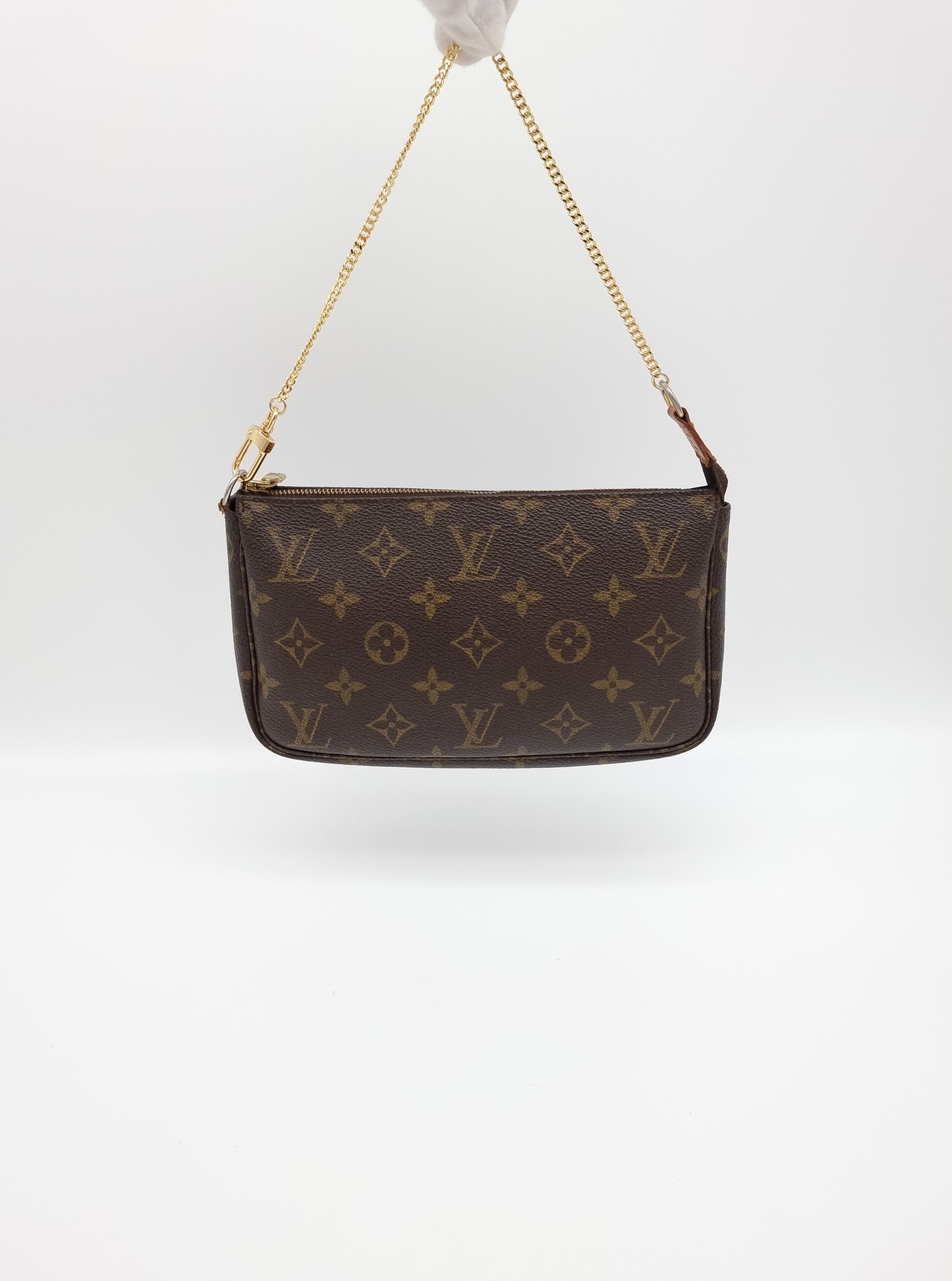 Louis Vuitton Pochette Accessoires