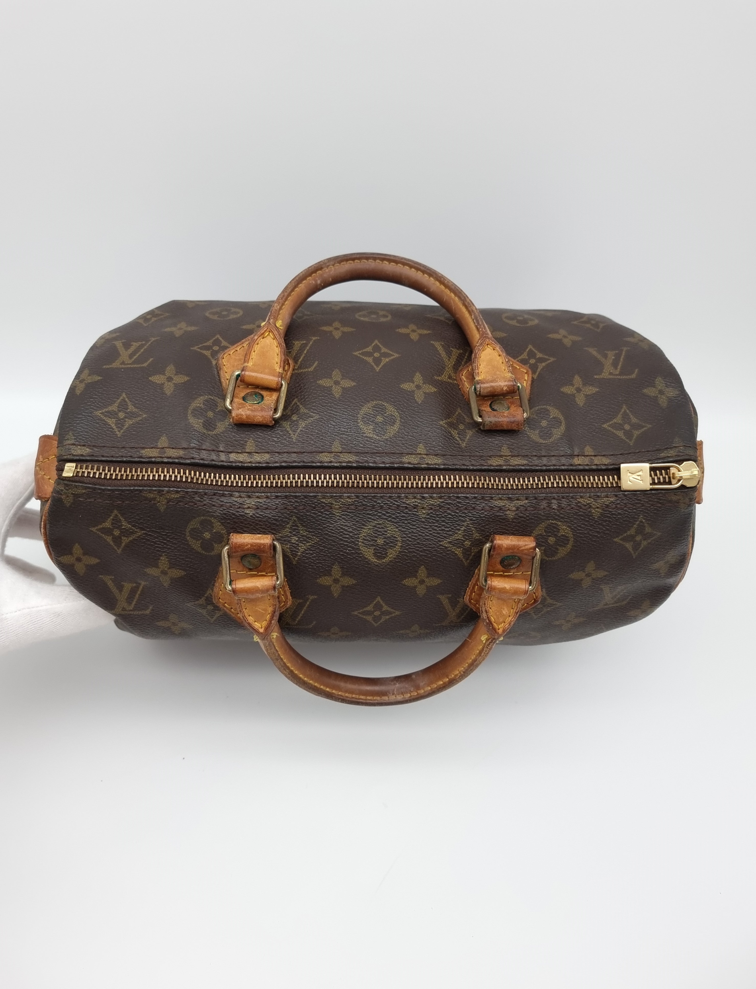 Louis Vuitton Speedy 30