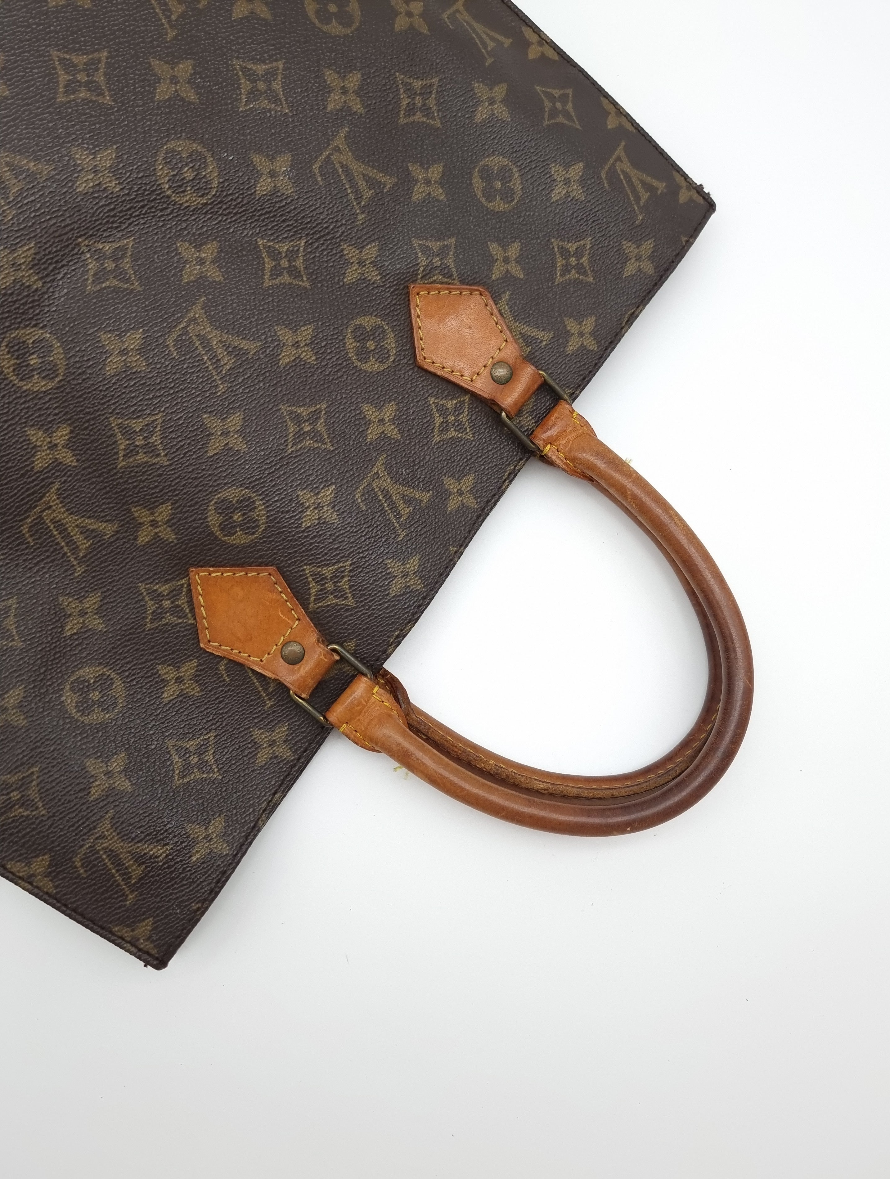 Louis Vuitton Sac Plat