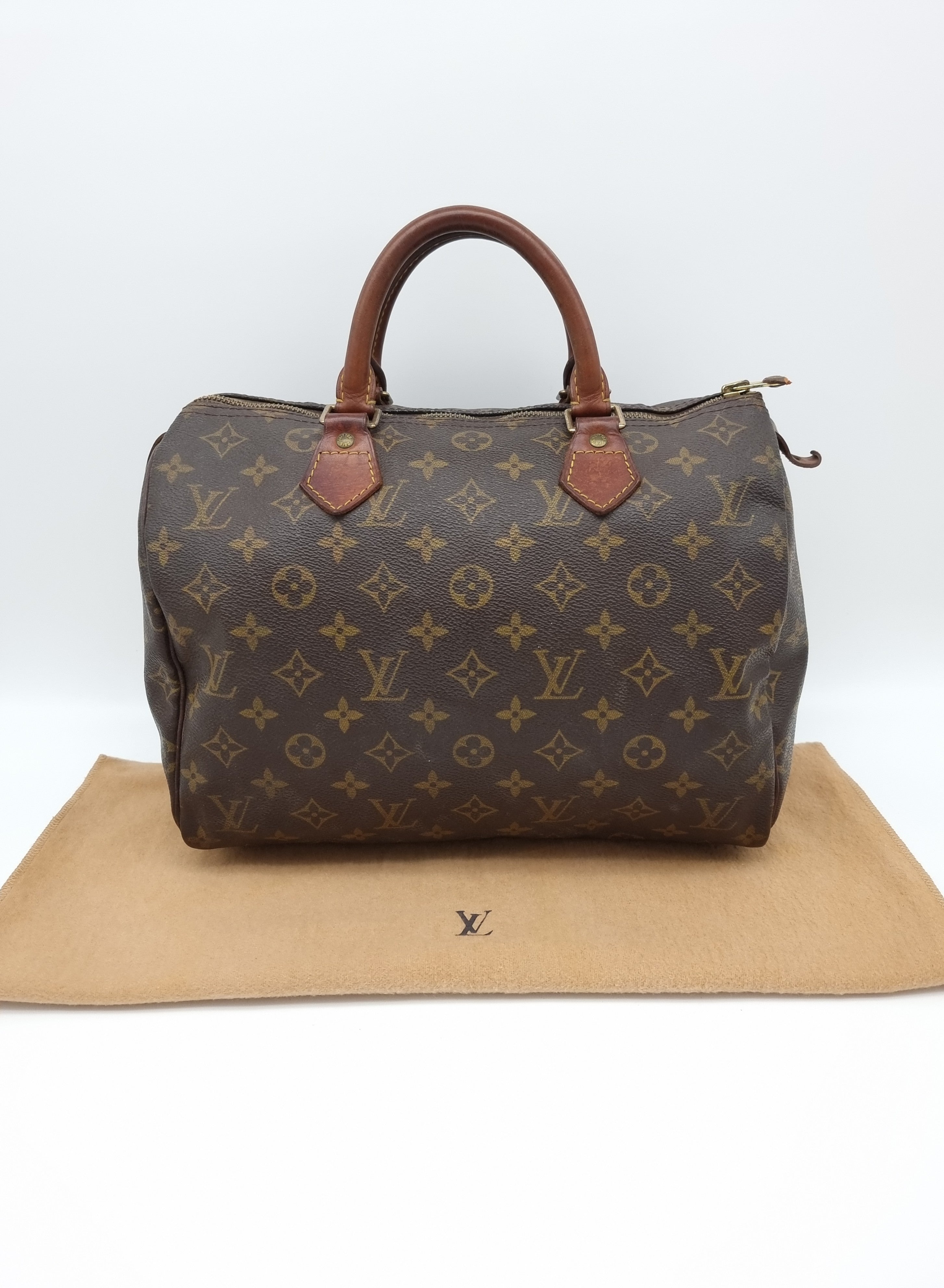 Louis Vuitton Speedy 30