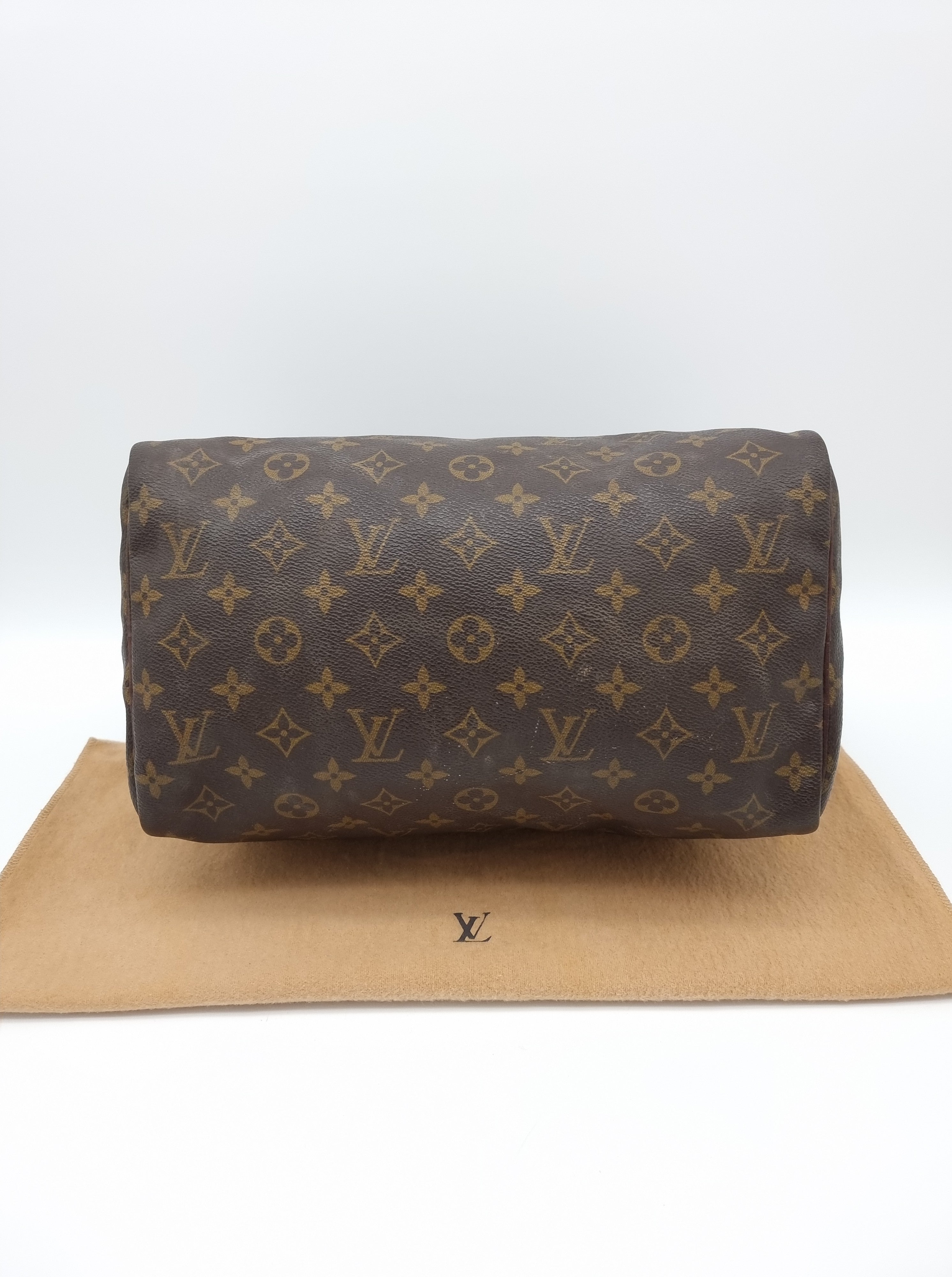 Louis Vuitton Speedy 30