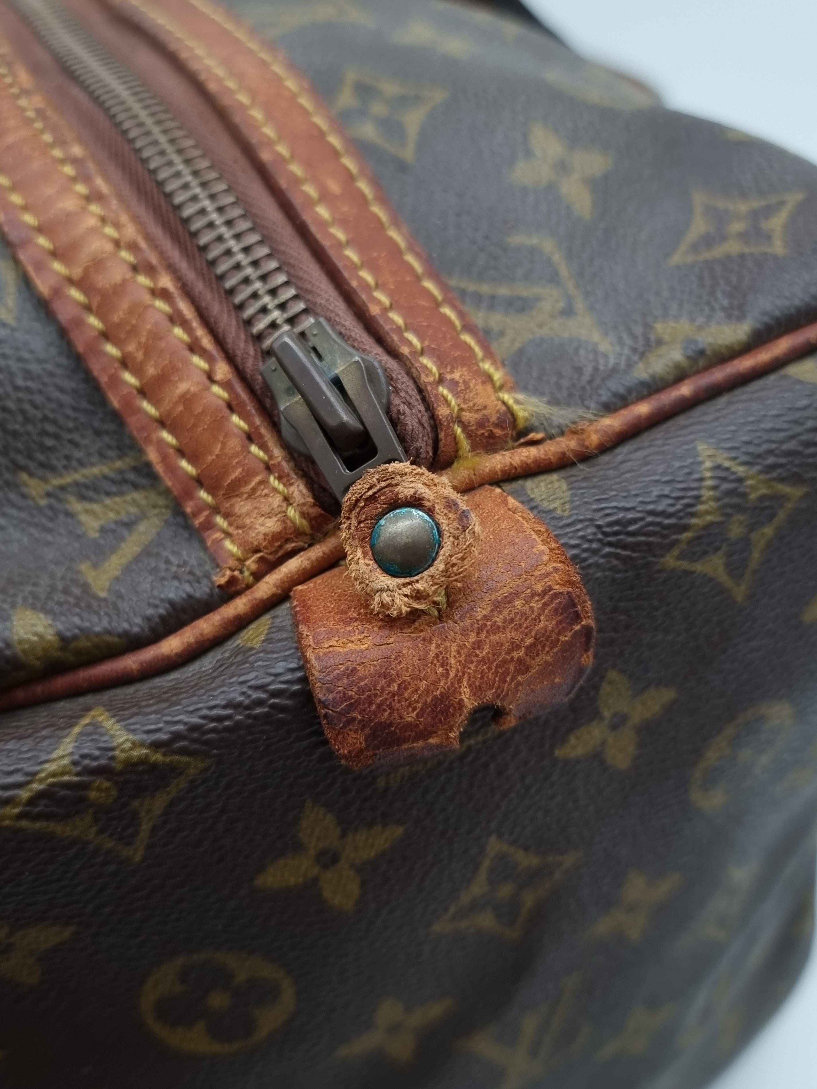 Louis Vuitton Sac Souple 45