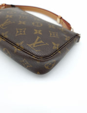 Louis Vuitton Pochette Accessoires