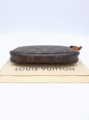 Louis Vuitton Pochette Accessoires