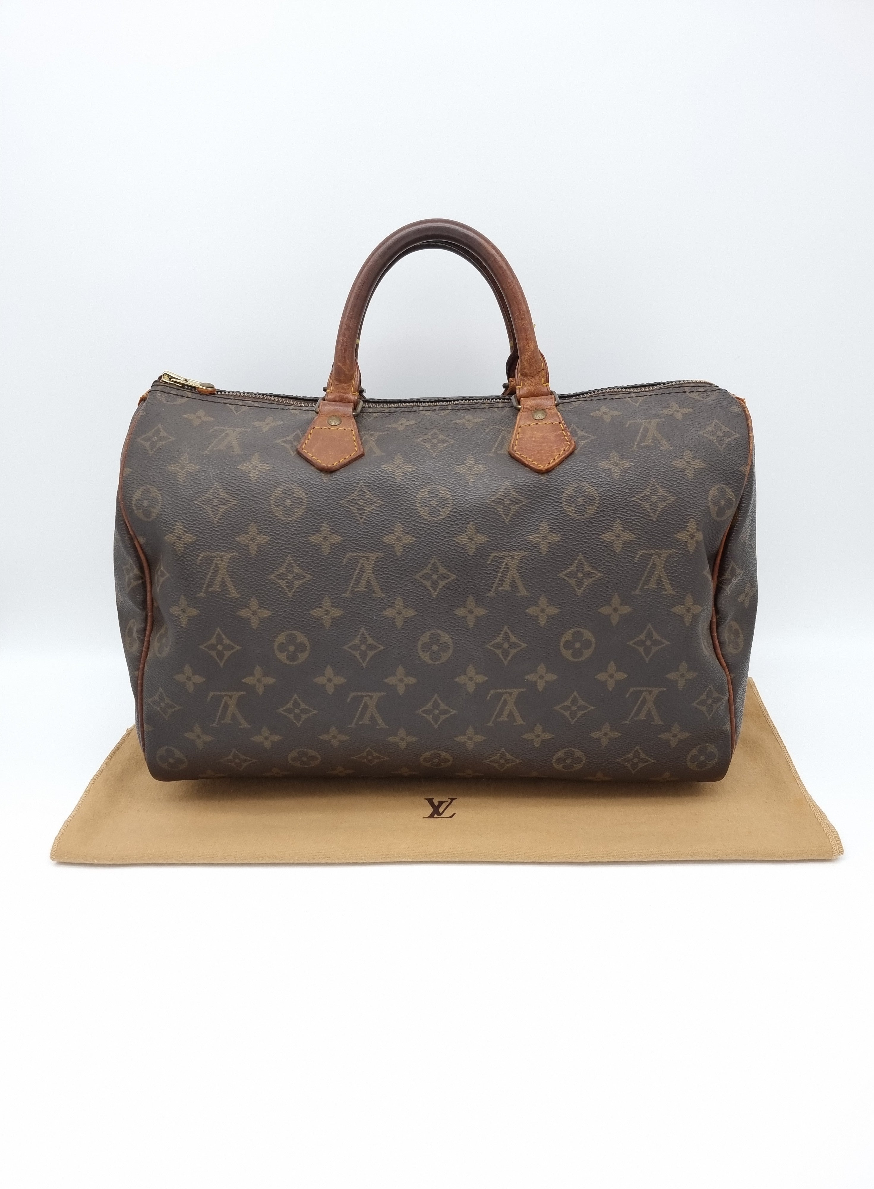 Louis Vuitton Speedy 35